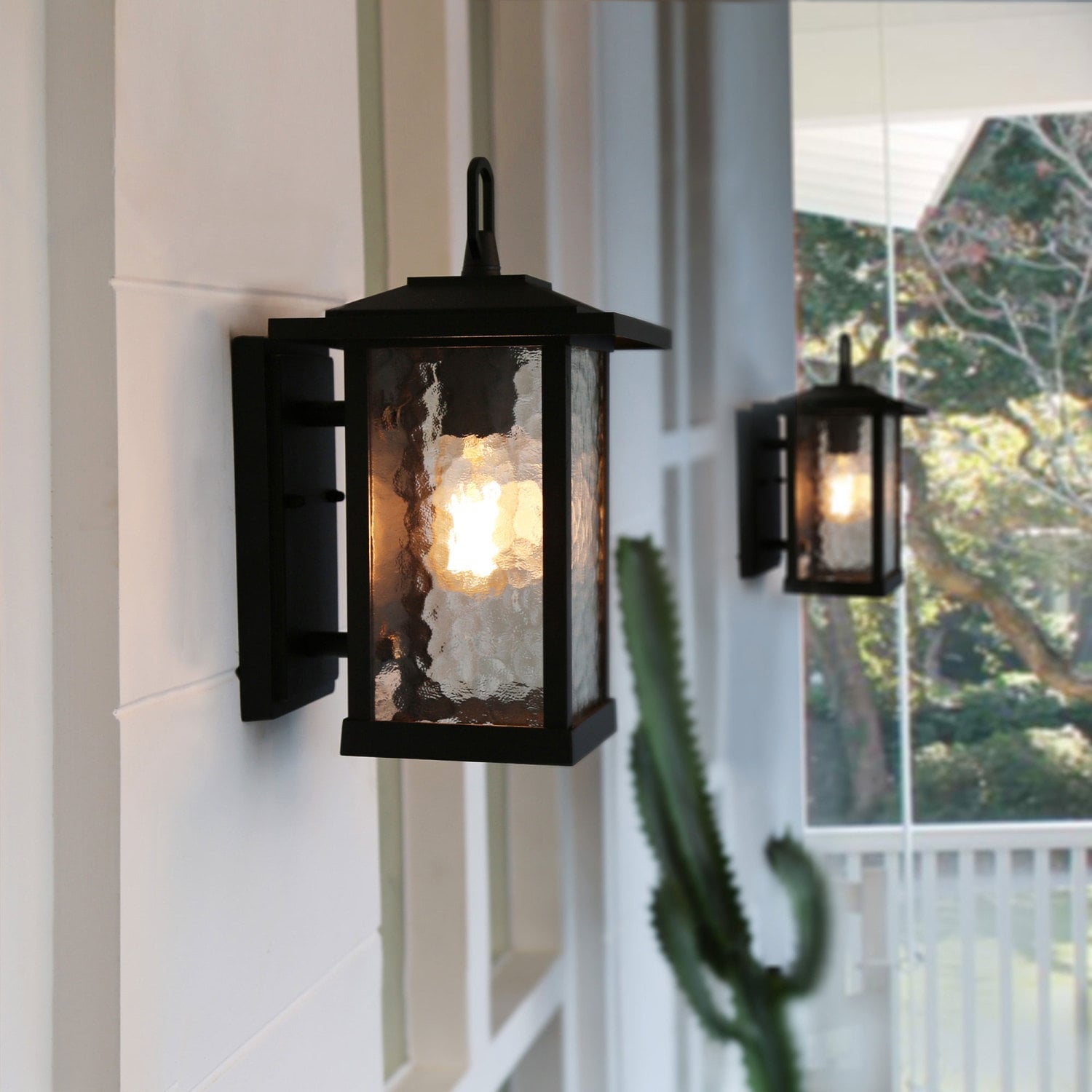 1 Light Outdoor Wall Light