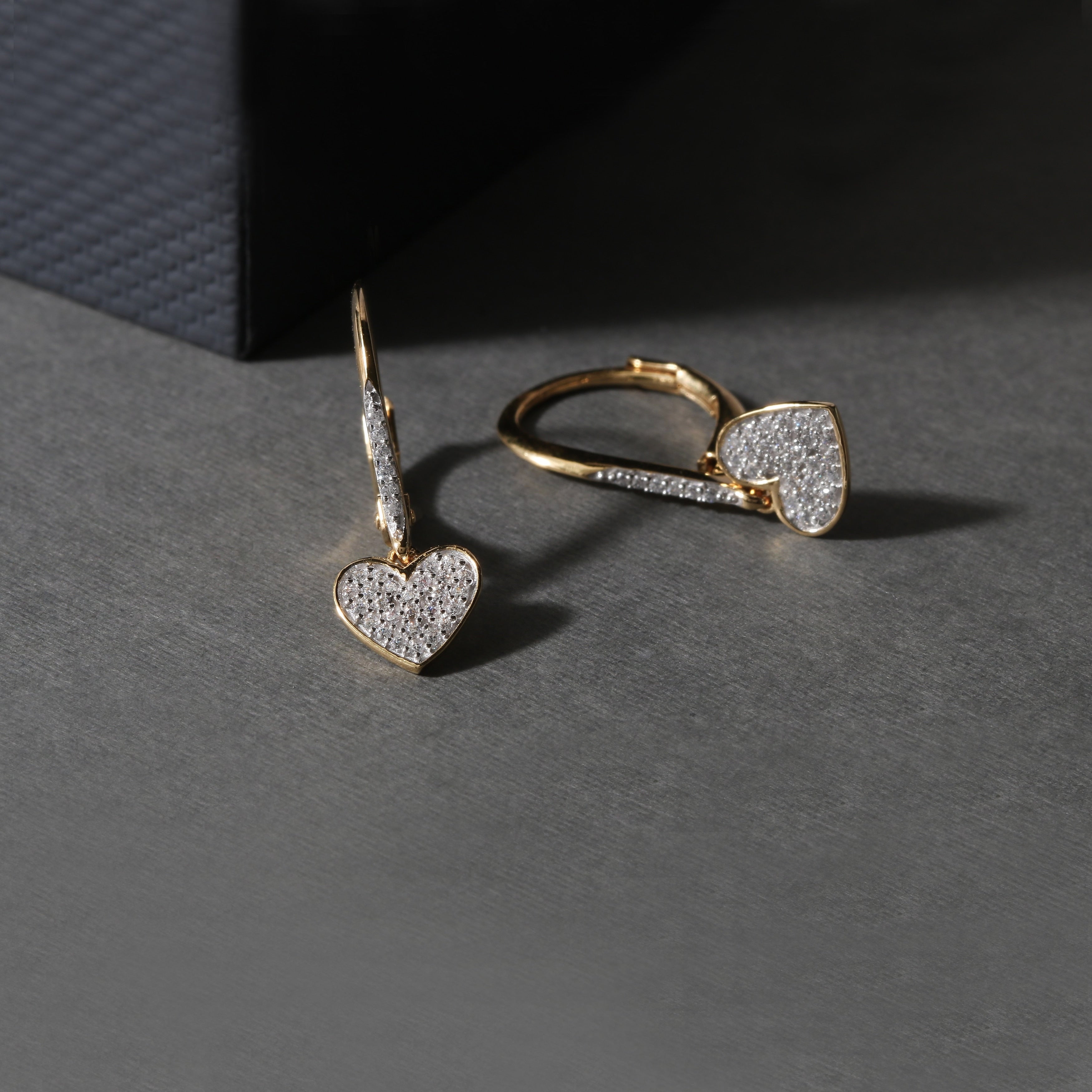 1 6Ct Tdw Diamond Heart Dangle Earrings In 10K Gold