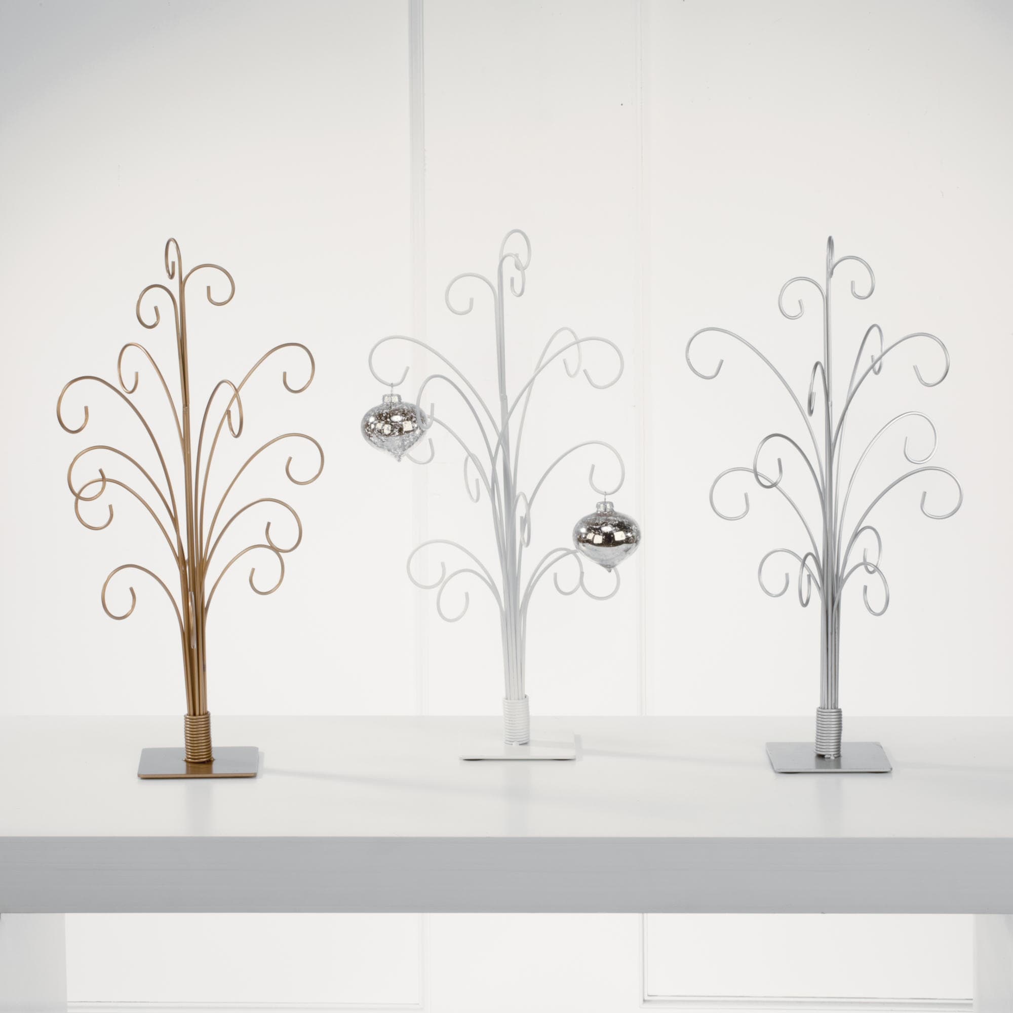 12 Arm Metal Ornament Tree 20