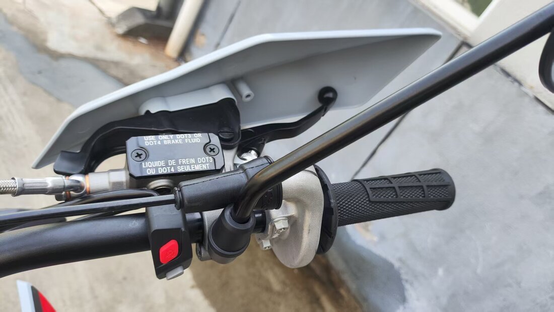 2026 GPX 300R TSE