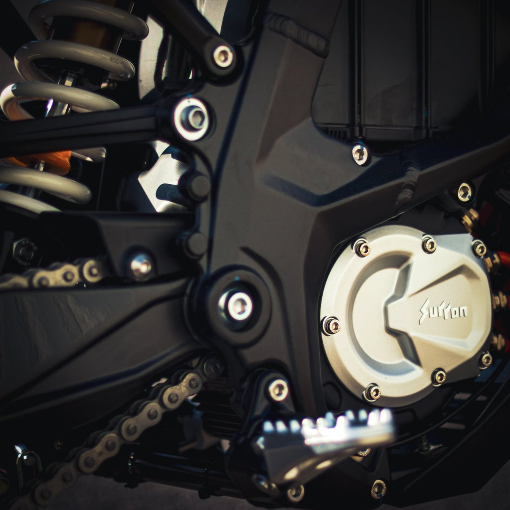 SUR RON ULTRA BEE T 2026 ROAD LEGAL
