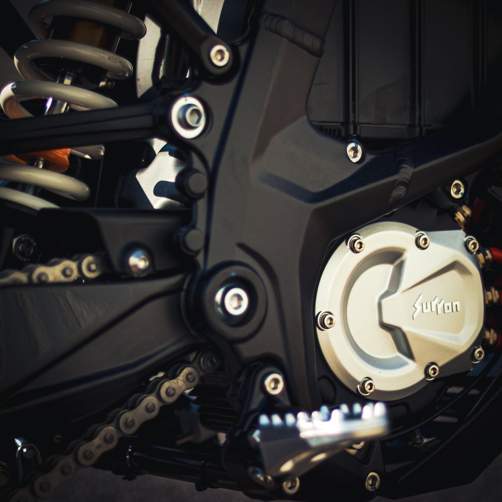 SUR RON ULTRA BEE T 2026 ROAD LEGAL