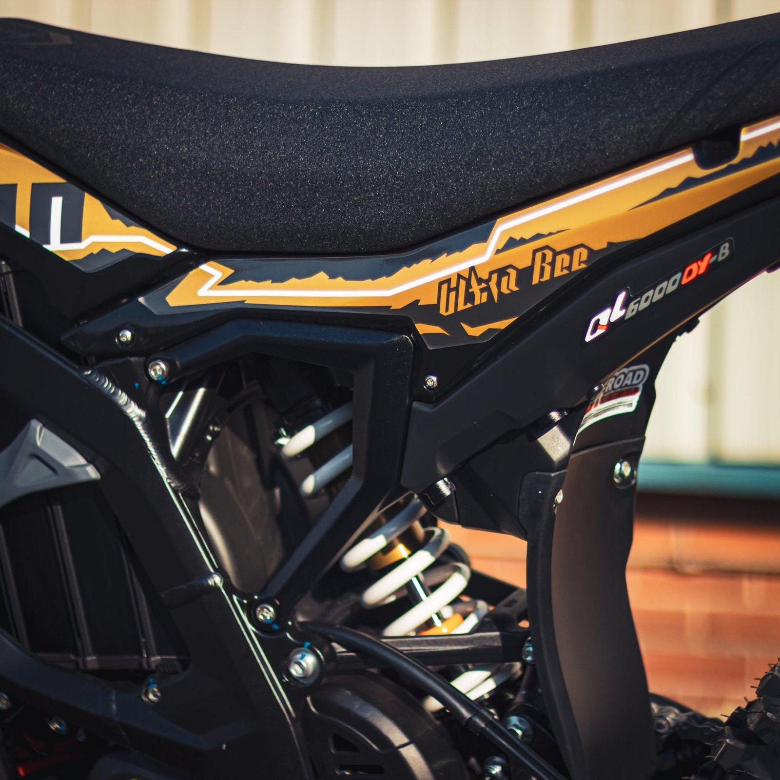 SUR RON ULTRA BEE T 2026 ROAD LEGAL