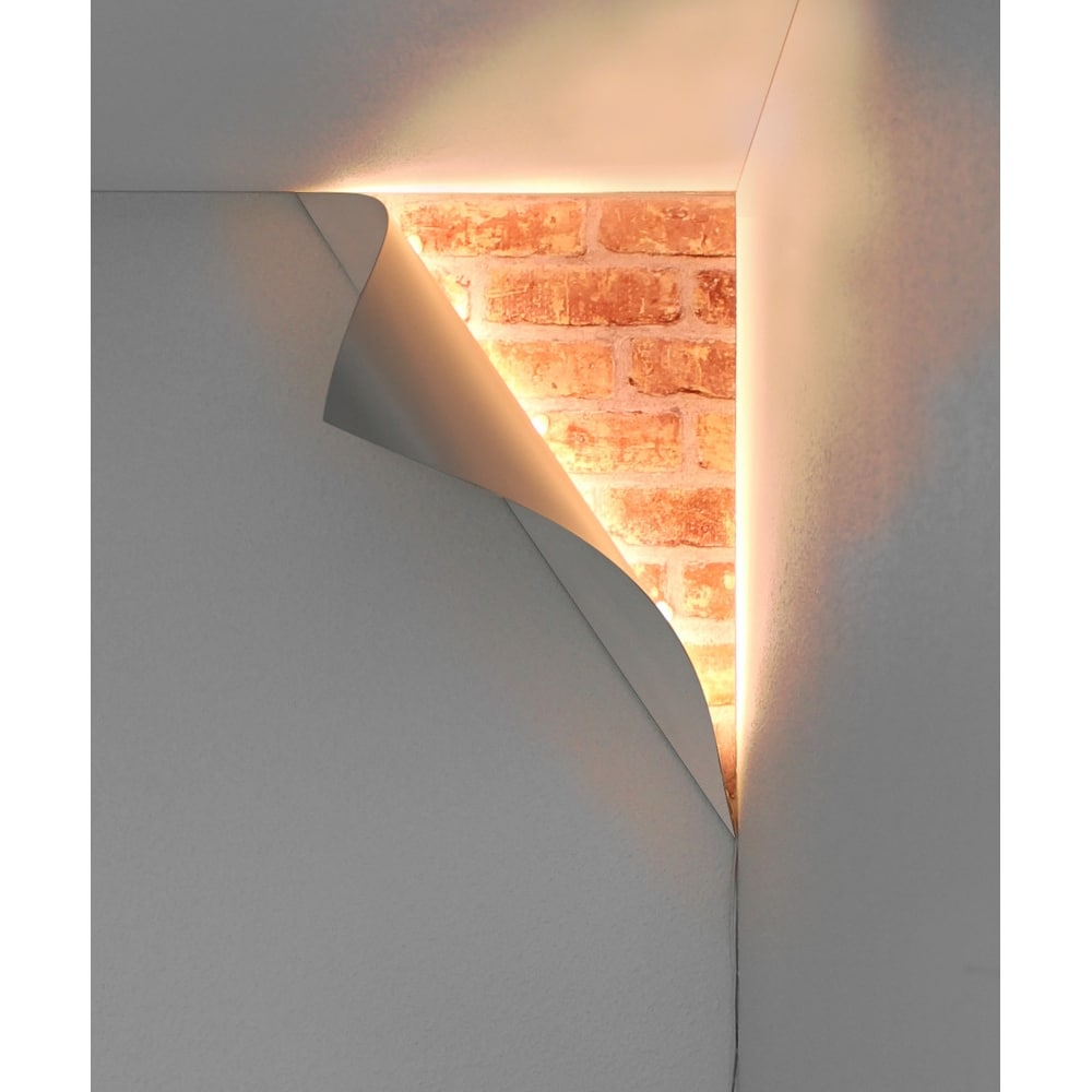 Big Reveal Led Corner Light 18 White Curved Metal