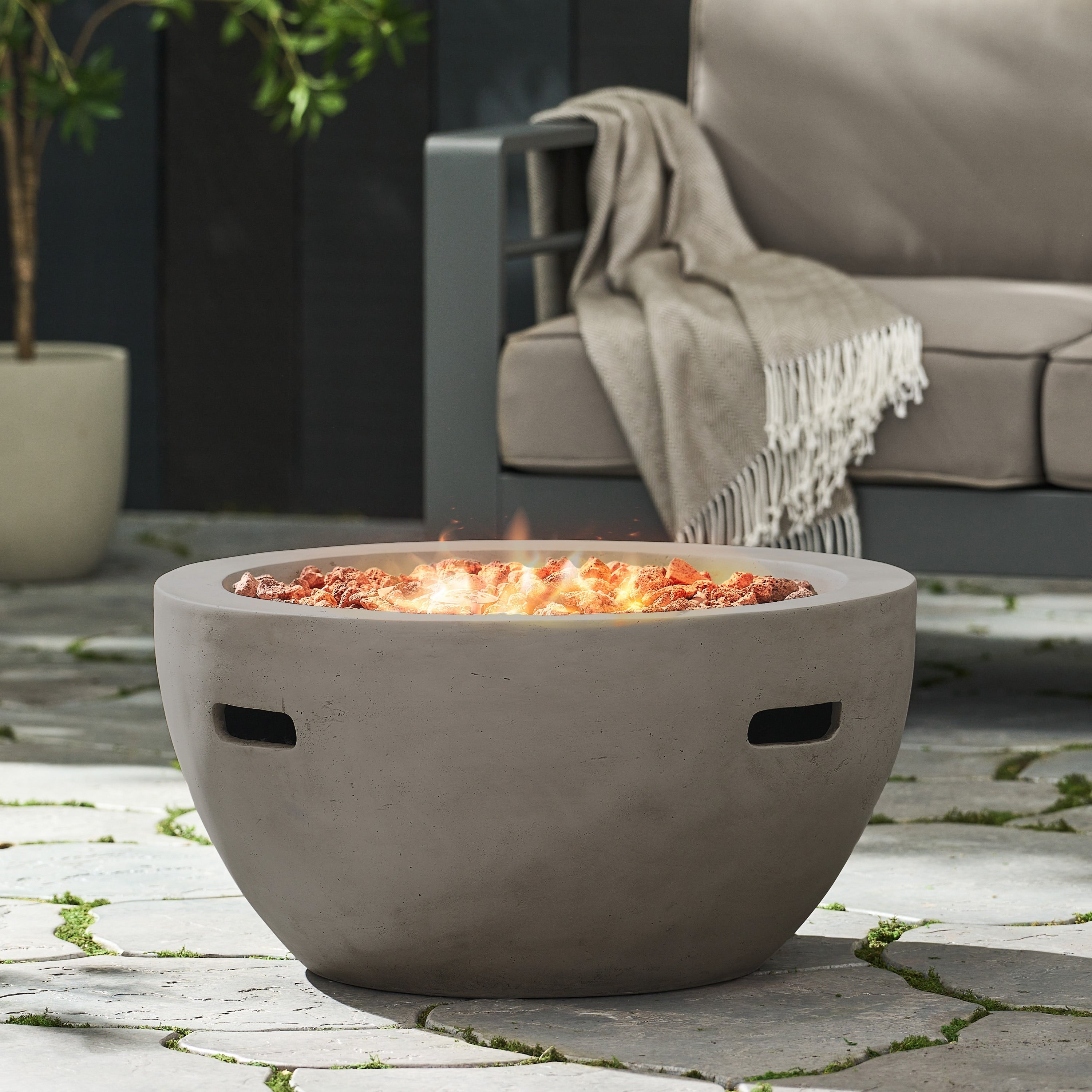 27 Bowl Shaped Mgo 40 000 Btu Fire Pit No Tank Cover