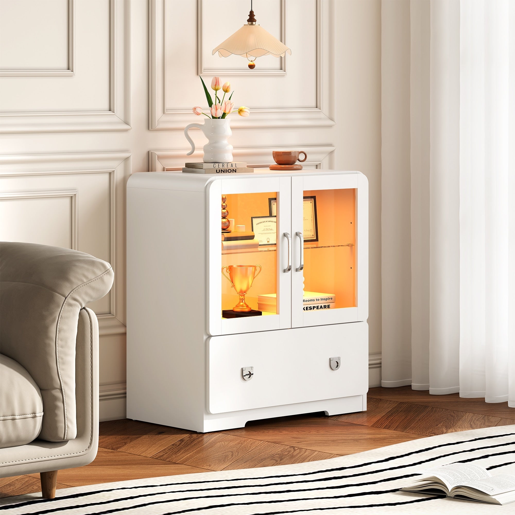 27 Tall Display Cabinet With Acrylic Doors And Led Lights N A