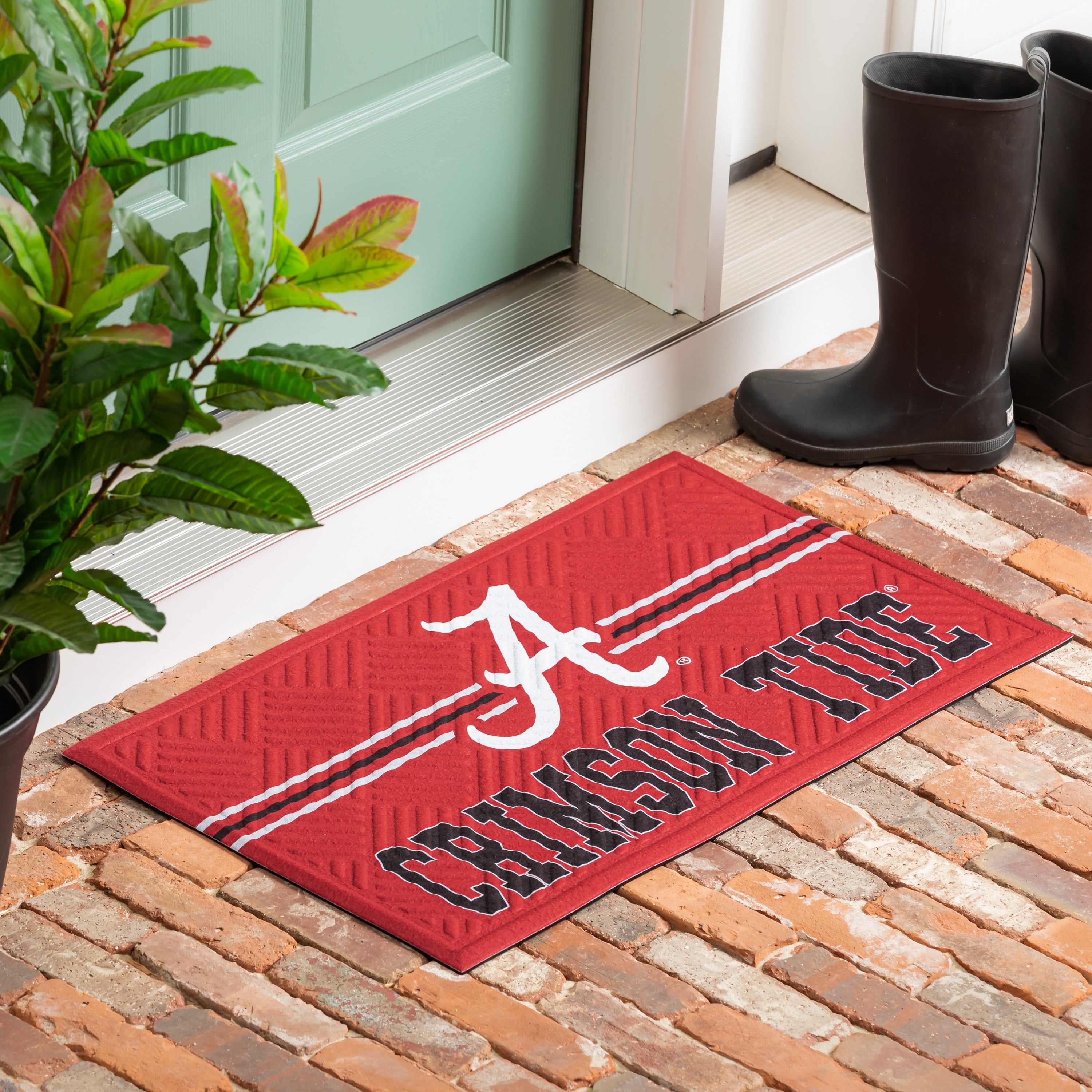 28 In. X 16 In. Cross Hatch Embossed Door Mat University Of Alabama