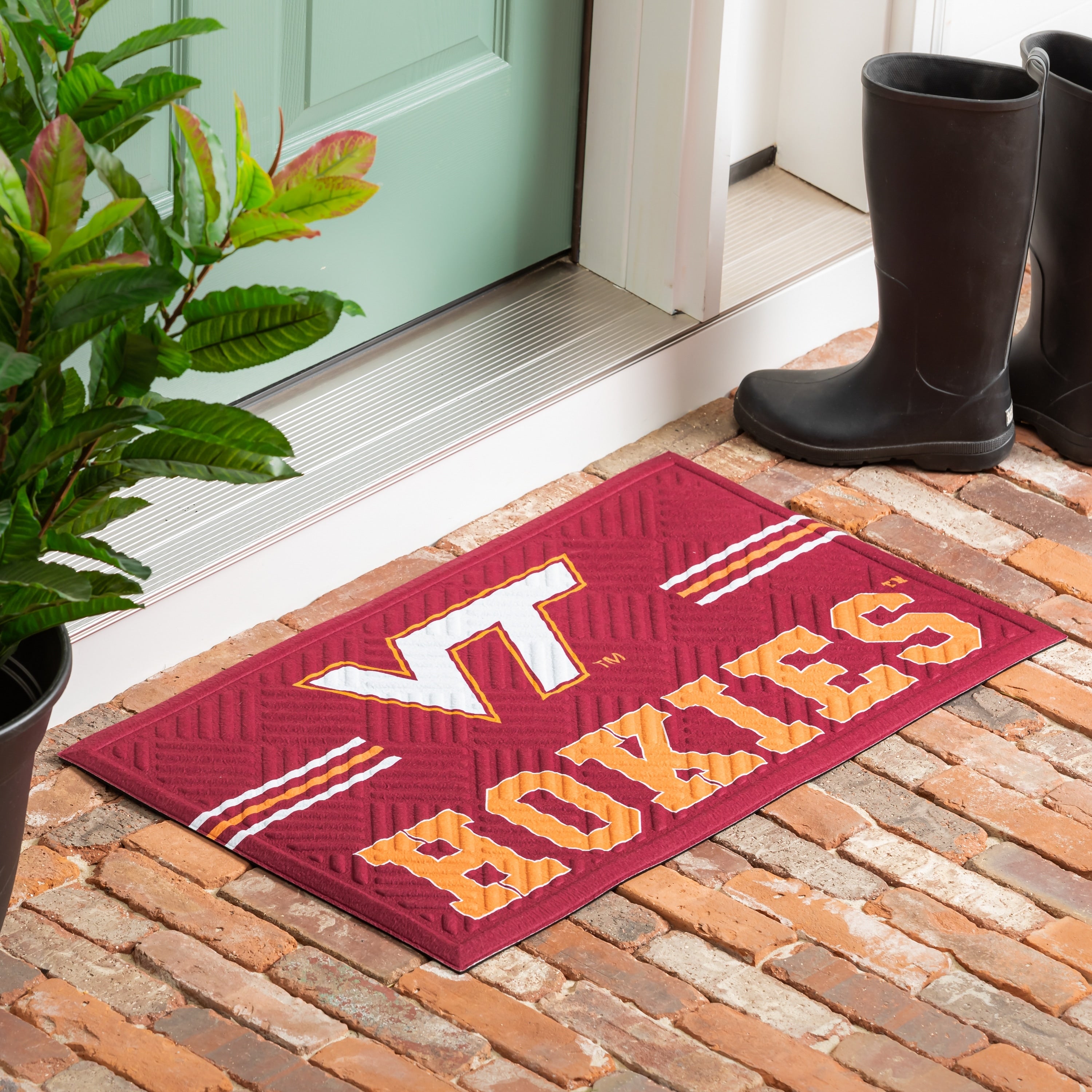 28 In. X 16 In. Cross Hatch Embossed Door Mat Virginia Tech