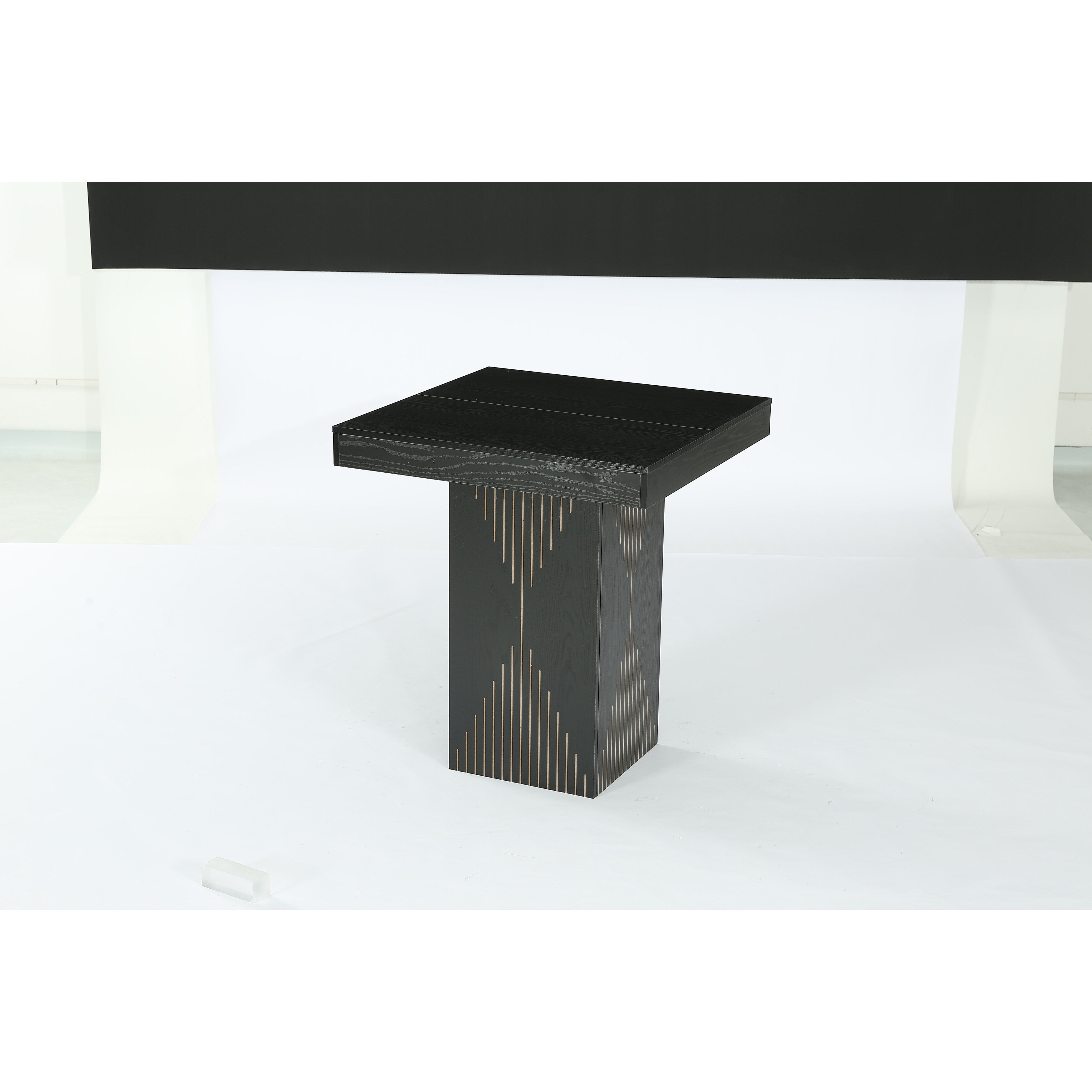 31.5 Square High Top Bar Table N A