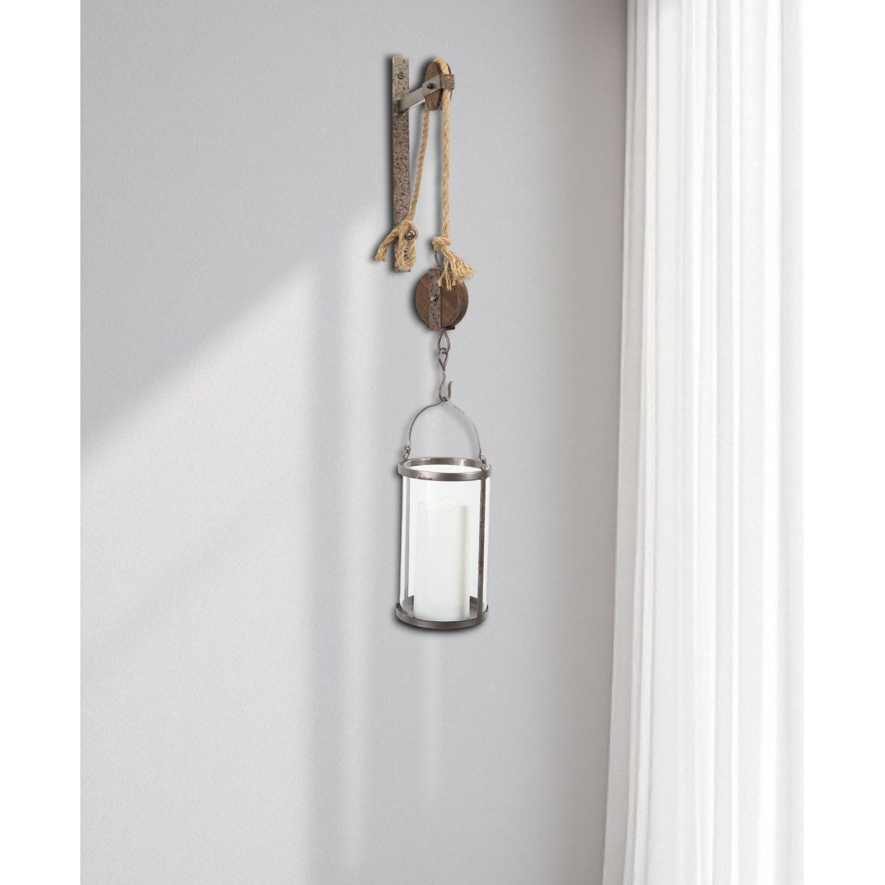 32 Silver Metal And Glass Wall Sconce Candle Holder