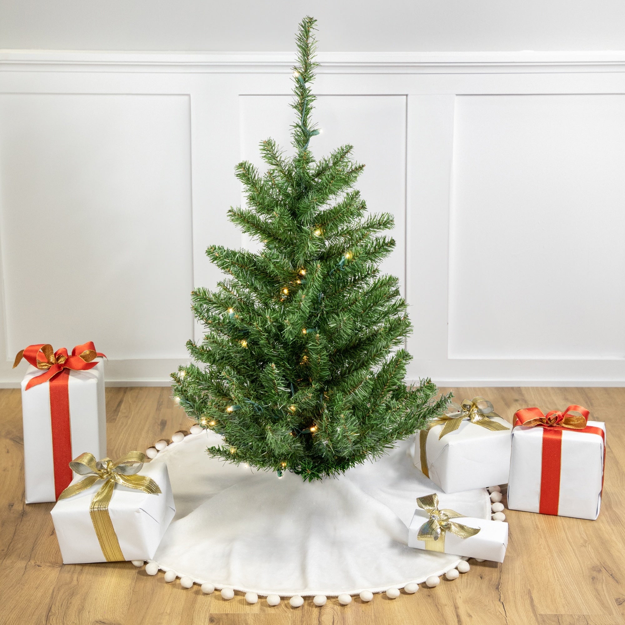 3 Pre Lit Led Canadian Pine Artificial Christmas Tree Clear Lights