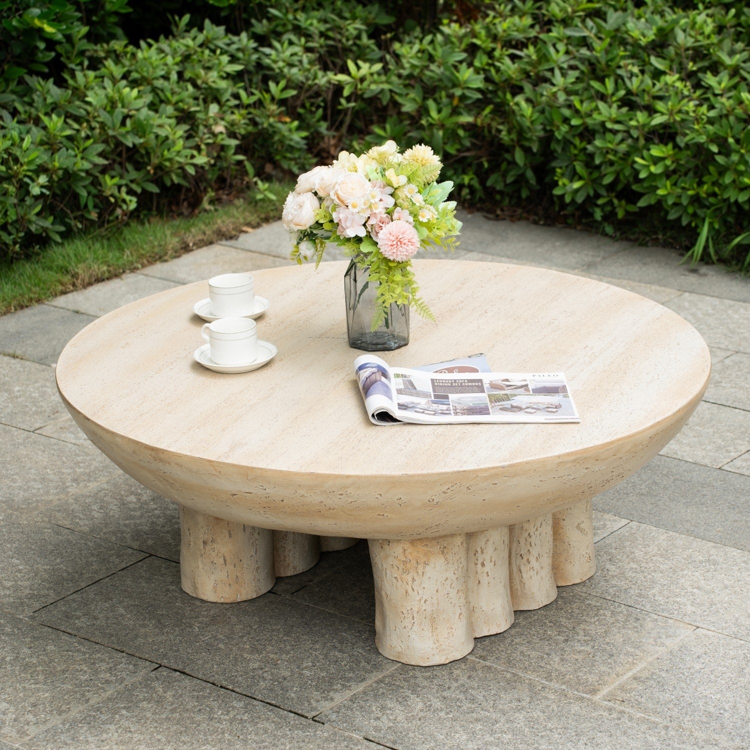 41.93 Outdoor Magnesium Oxide Coffe Table With Rain Cover