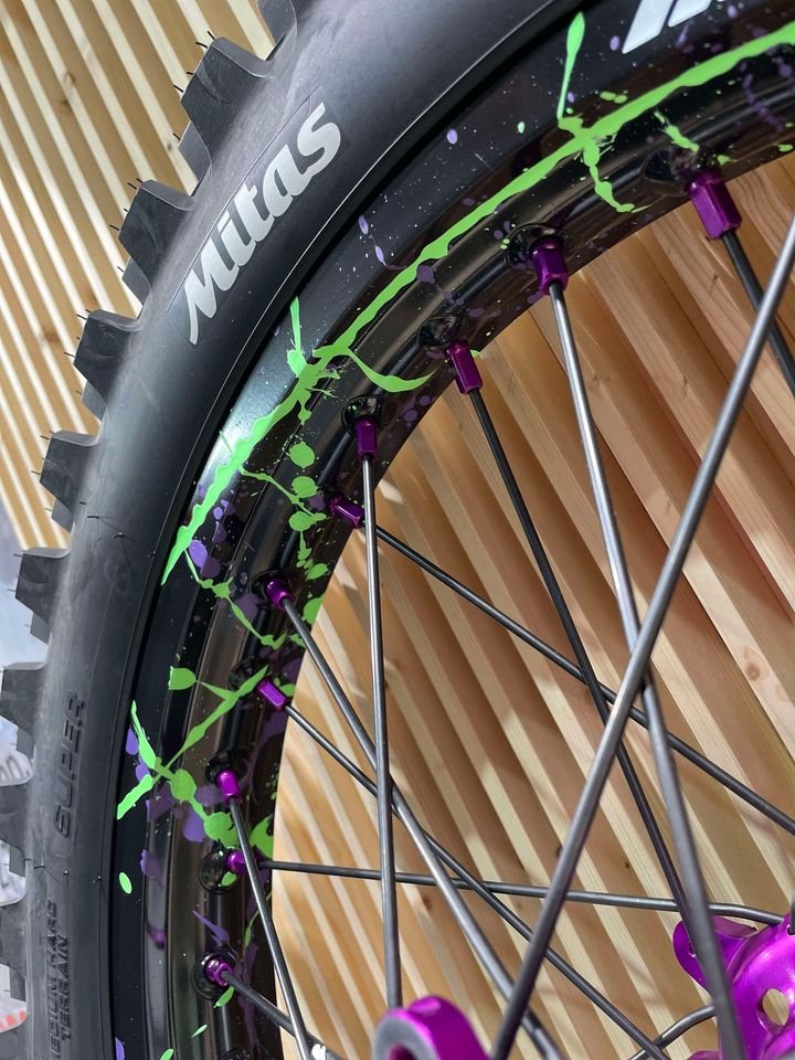 SM PRO ULTRA BEE WHEEL SET 21/18″ SPLATTERKOTE GREEN/PURPLE COMBO