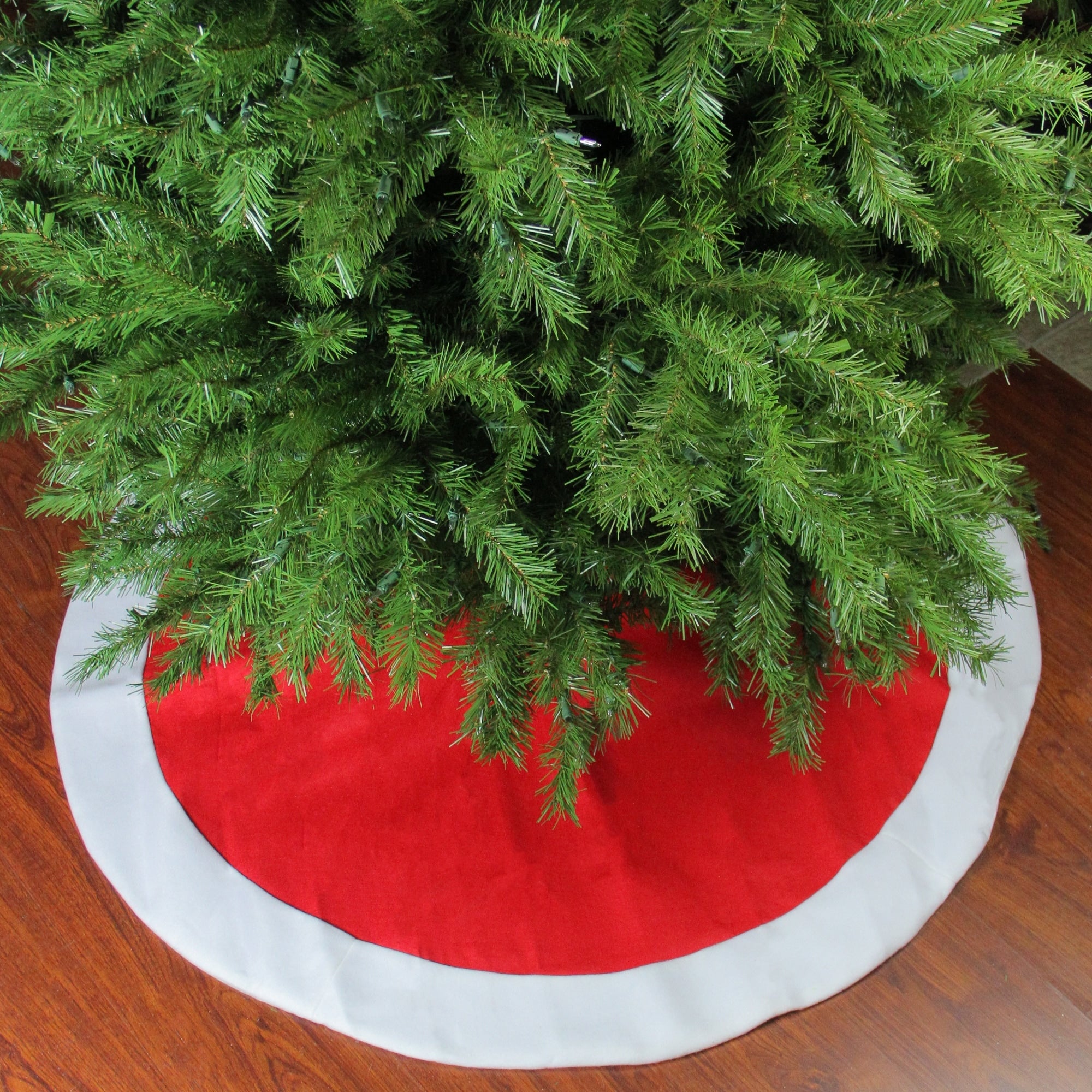 48 Traditional Red Christmas Tree Skirt With White Border