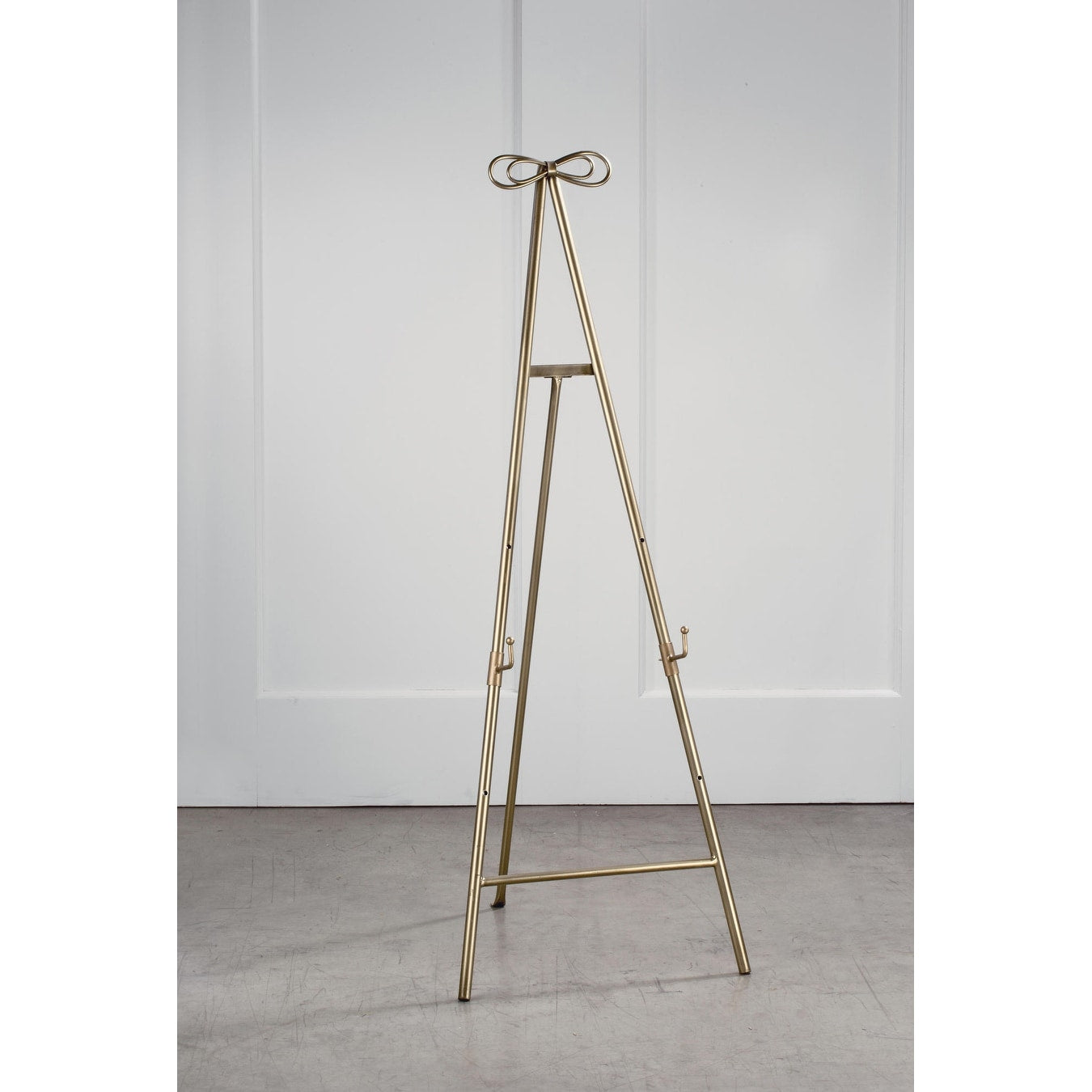 53.5 H Gold Metal Folding Triod Floor Easel 53.5