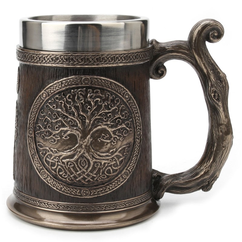 6.3 In L Celtic Knot Beer Stein Poly Resin