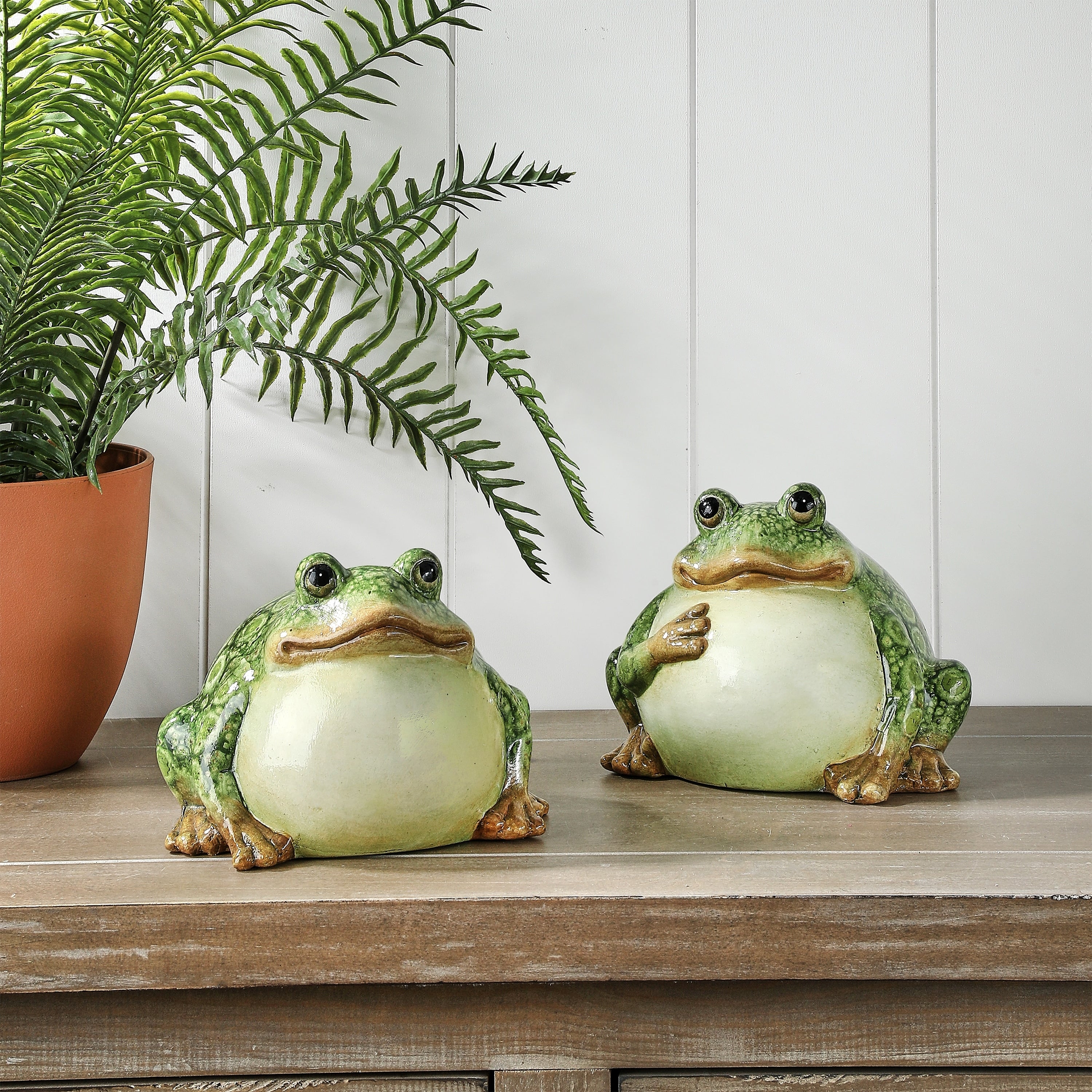 6.5 Terracotta Sitting Bull Frog Set Of 2
