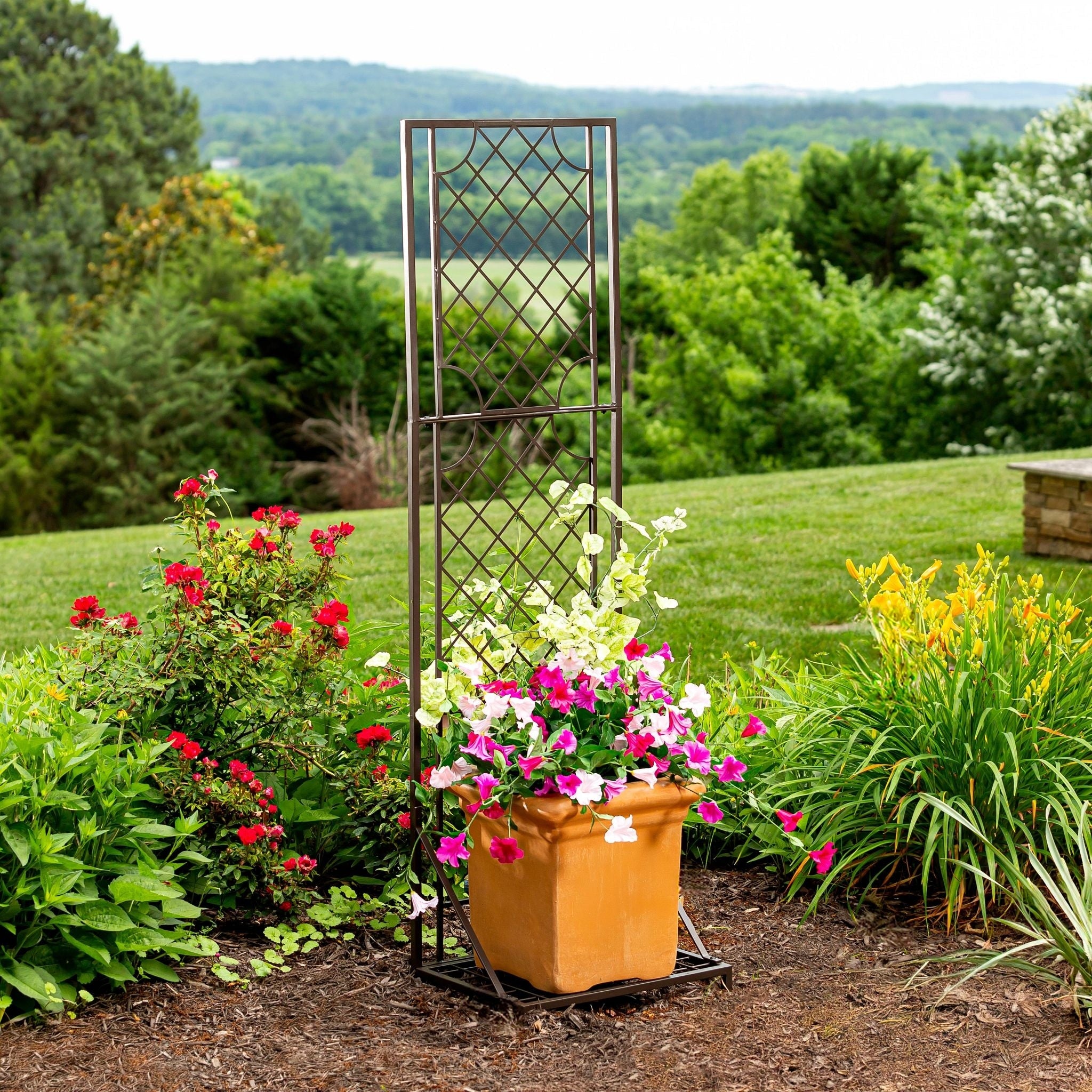 67 In. Metal Lattice Trellis With Planter Stand