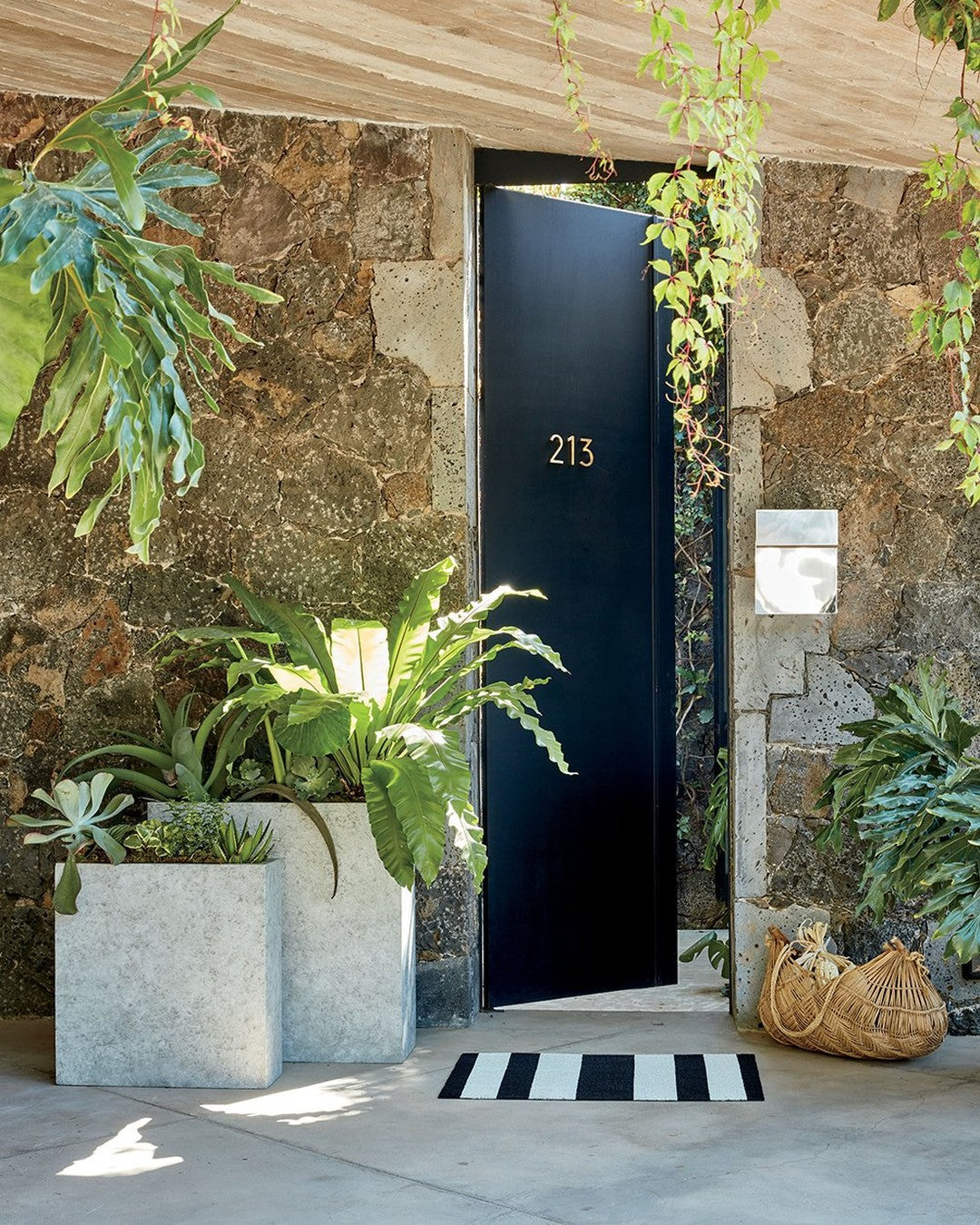 Aurele 6in Brushed Brass House Number 6