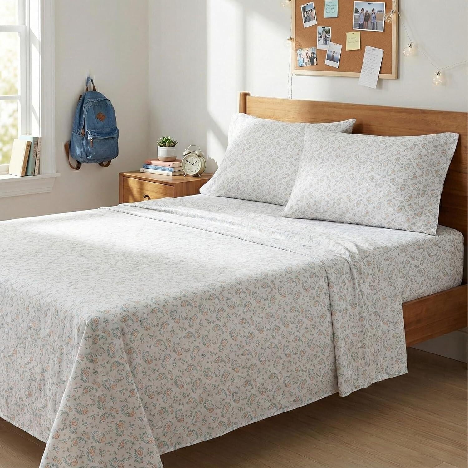 Aeropostale Premium All Season Microfiber Paisley Sage And Blush Sheet Set
