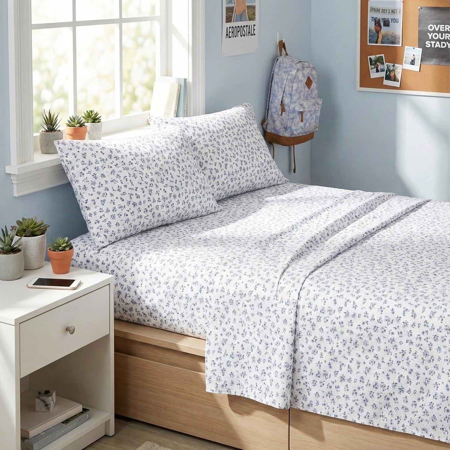 Aeropostale Premium All Season Microfiber Purple Ditsy Floral Sheet Set
