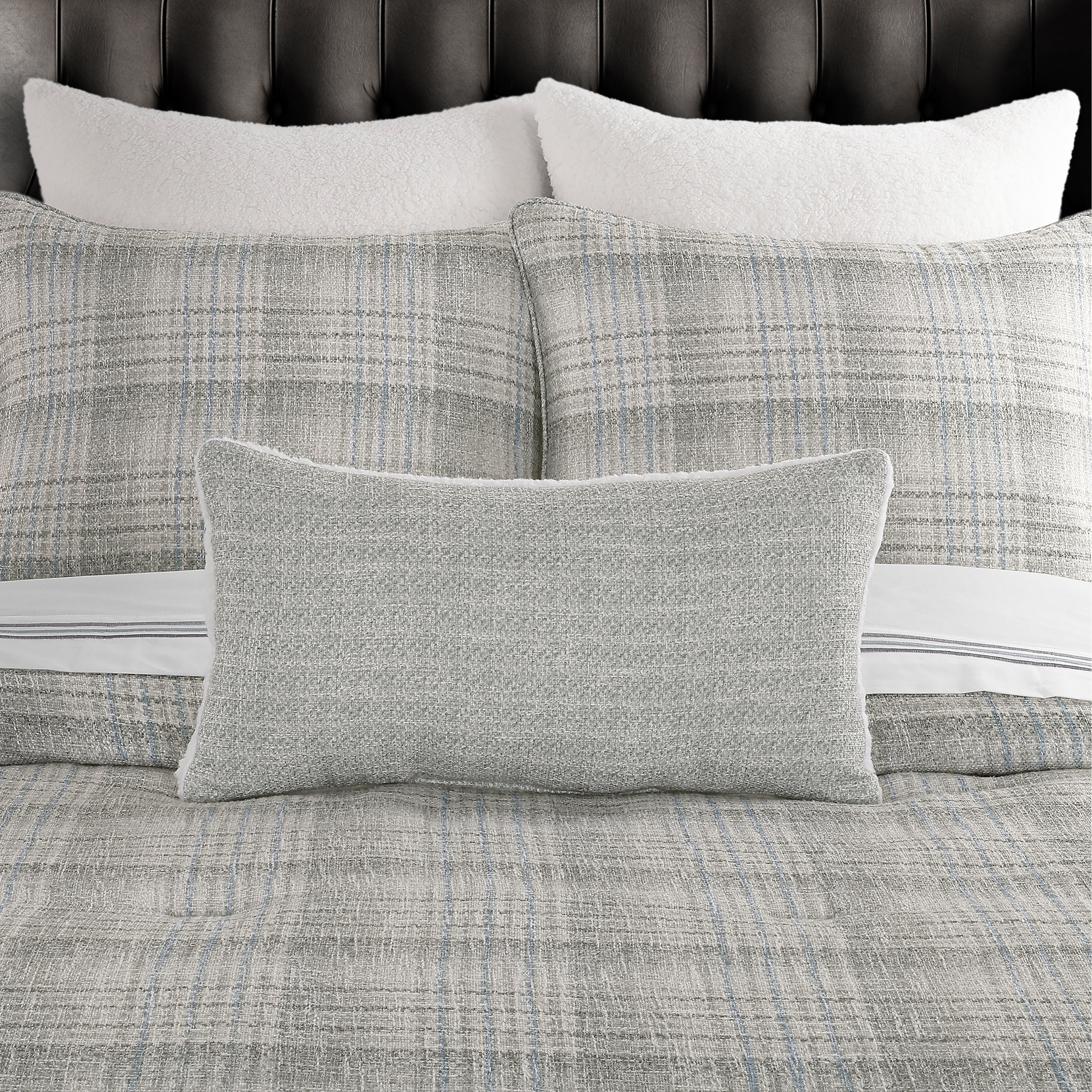 Alejandro Boudoir Decorative Throw Pillow