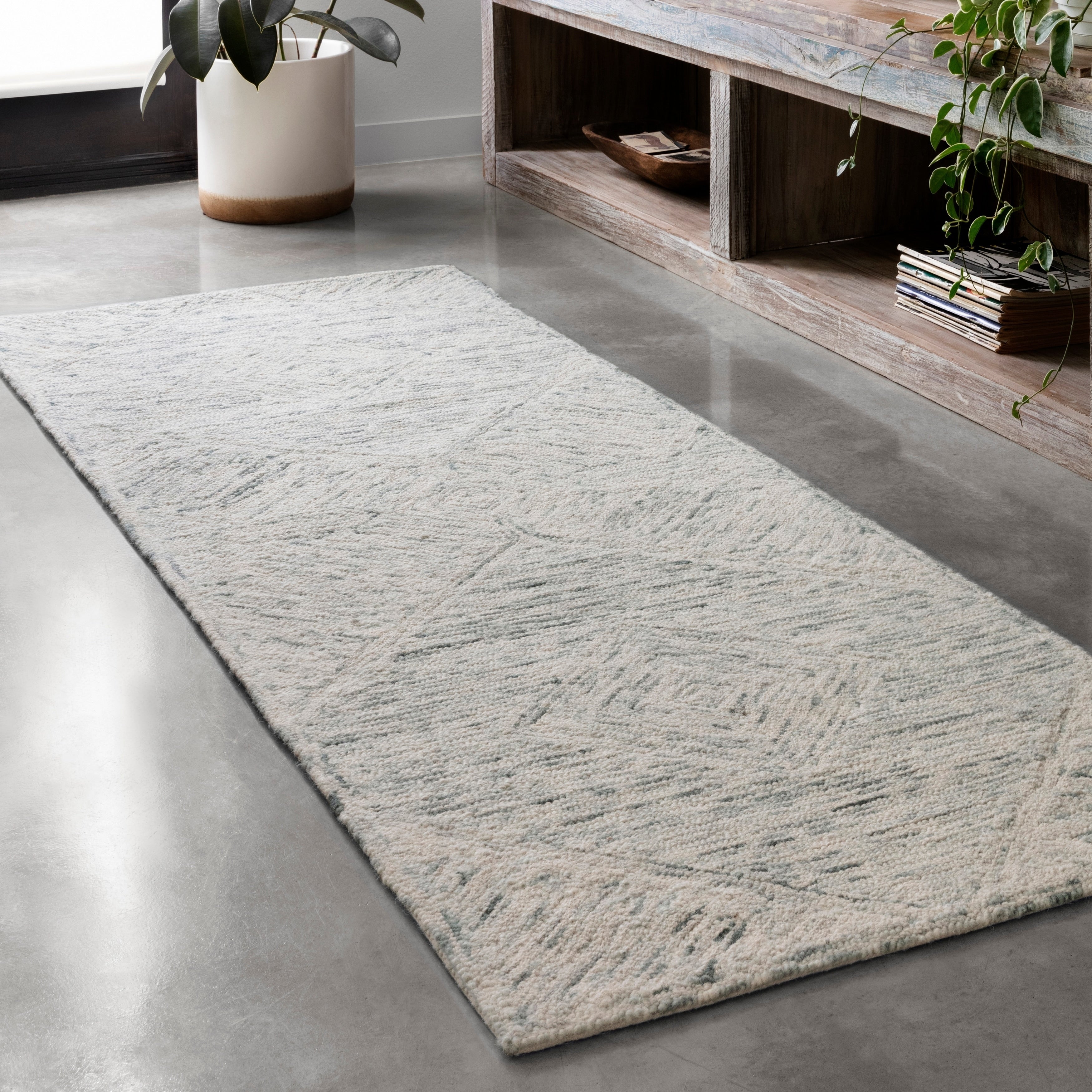 Alexander Home Aspen Sky Hand Tufted Contemporary Wool Rug