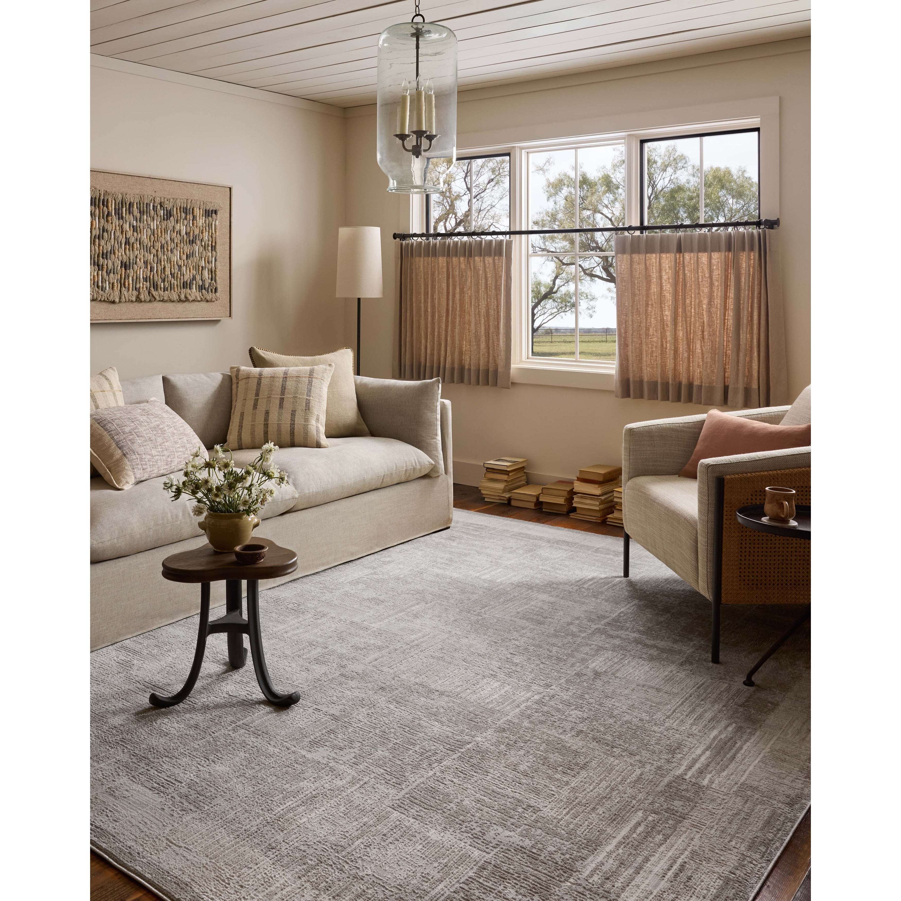 Alexander Home Havis Contemporary Area Rug