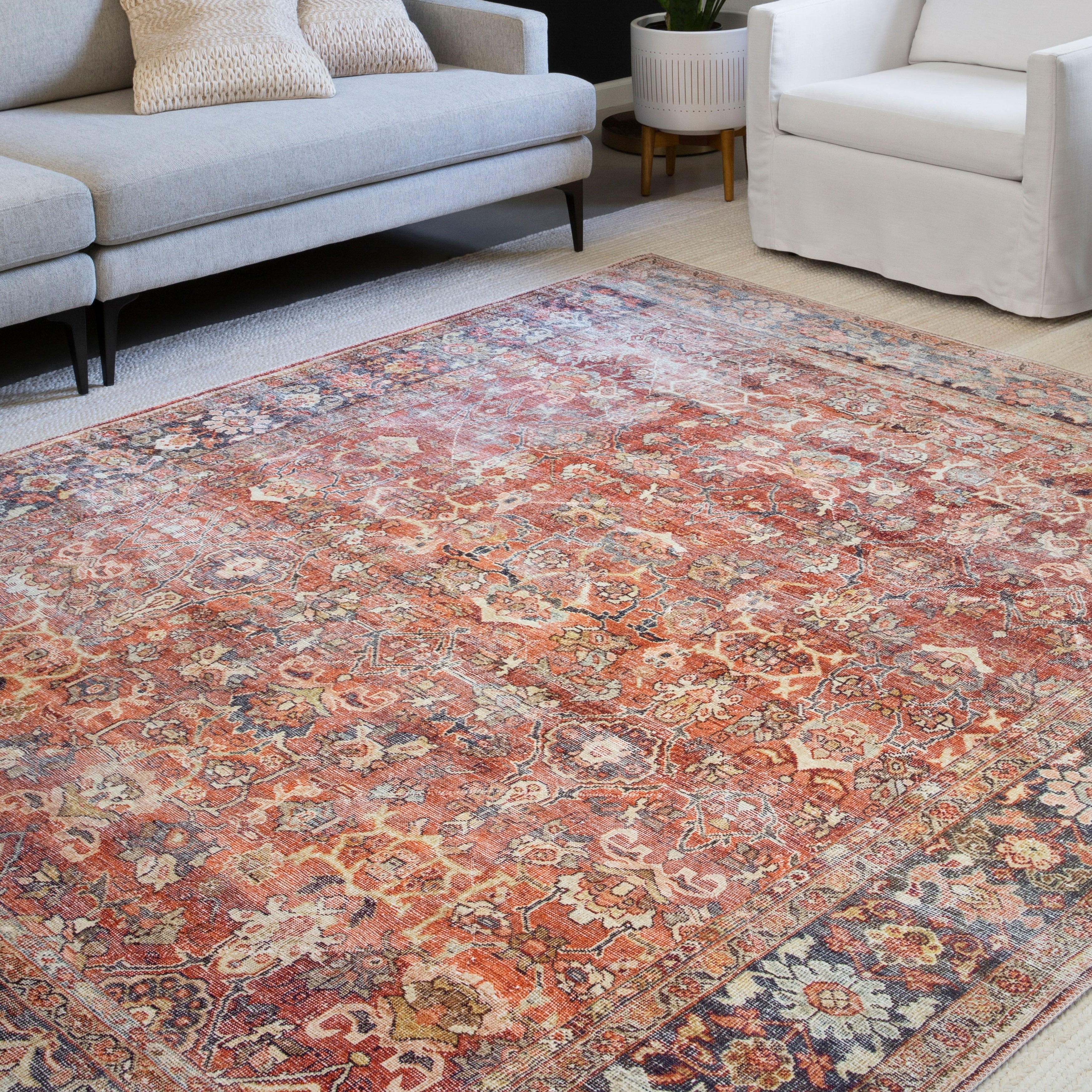 Alexander Home Isabelle Traditional Vintage Border Area Rug