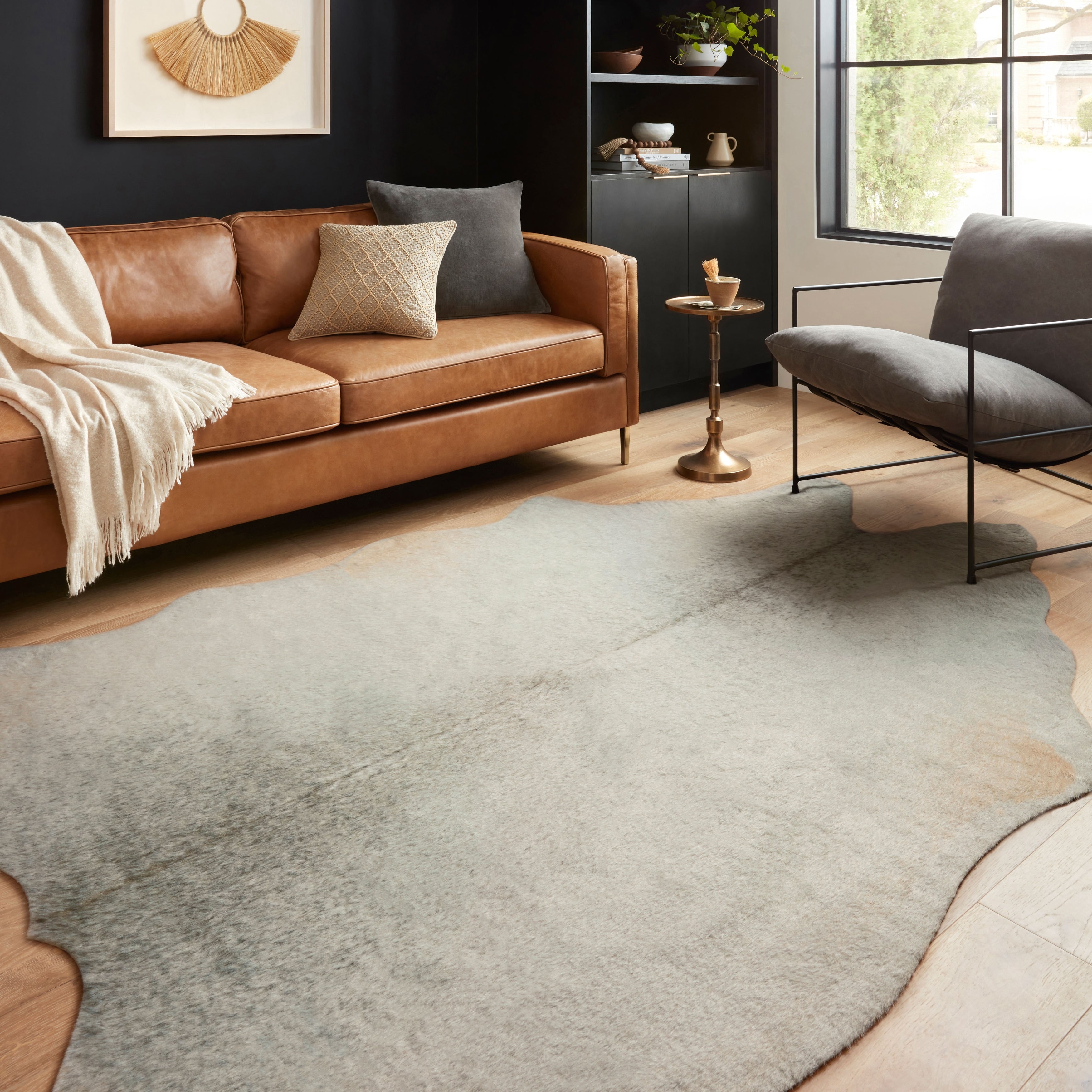 Alexander Home Faux Cowhide Silver Grey Area Rug 5 X 66