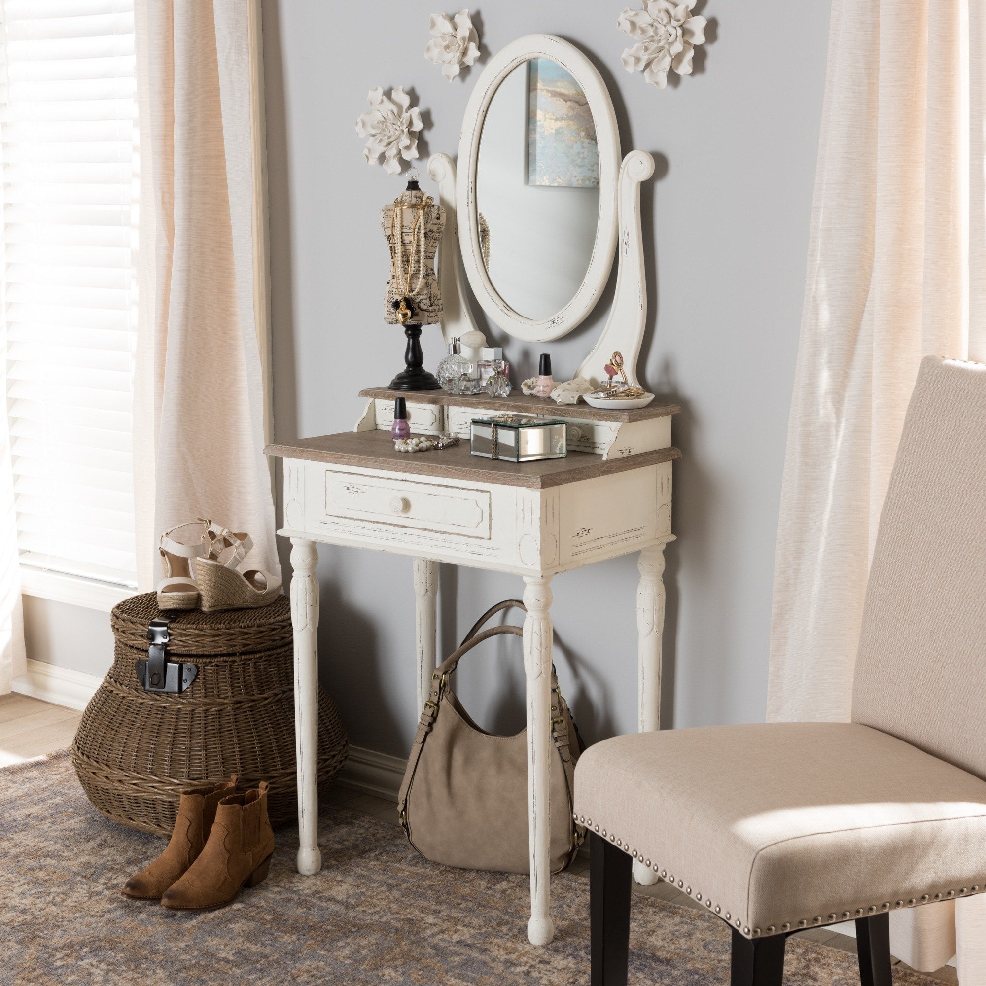 Anjou Traditional French Accent Dressing Table With Mirror