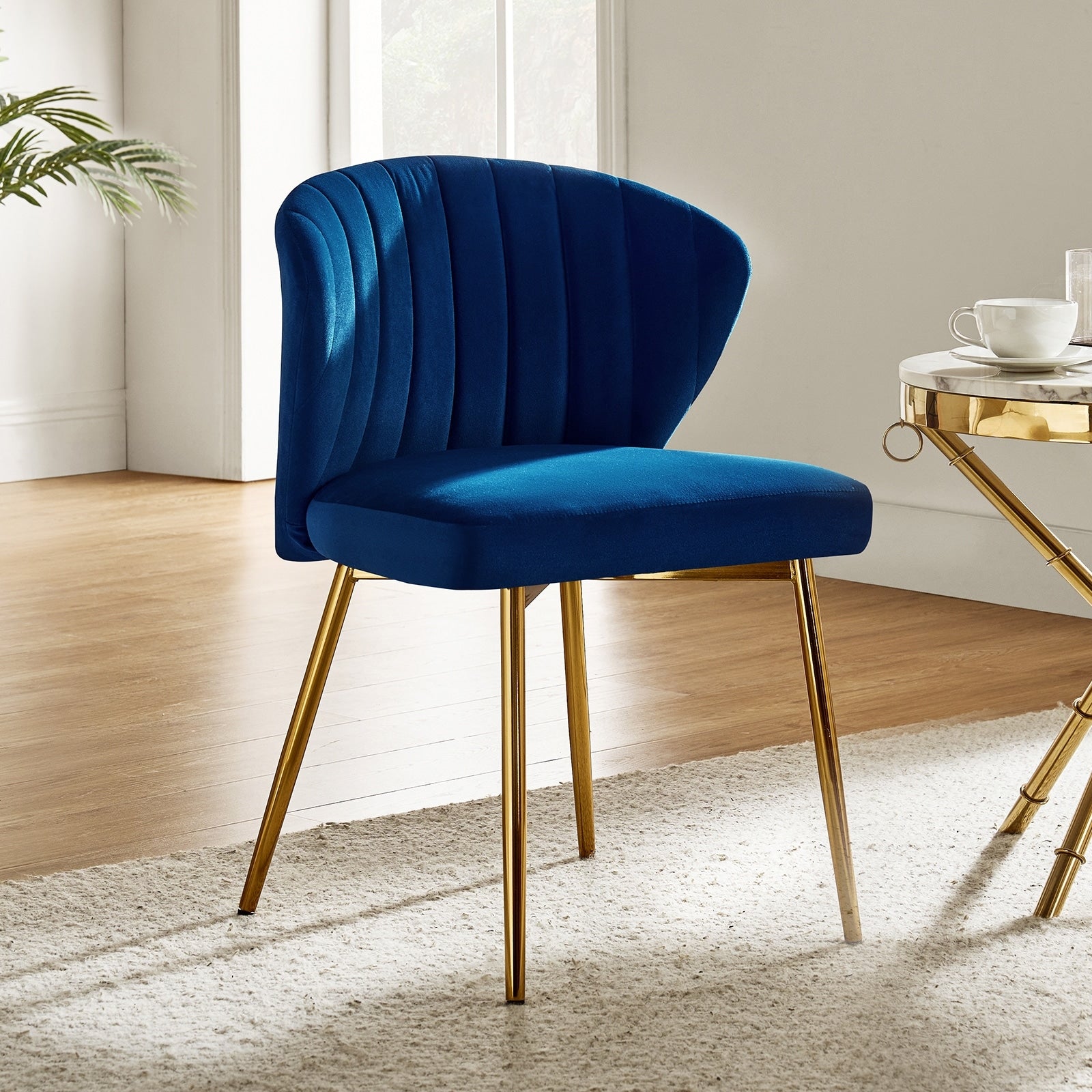 Luna Side Chair