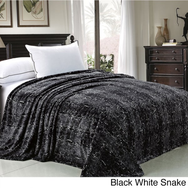 Boon Lightweight Printed Safari Animal Flannel Fleece Blanket