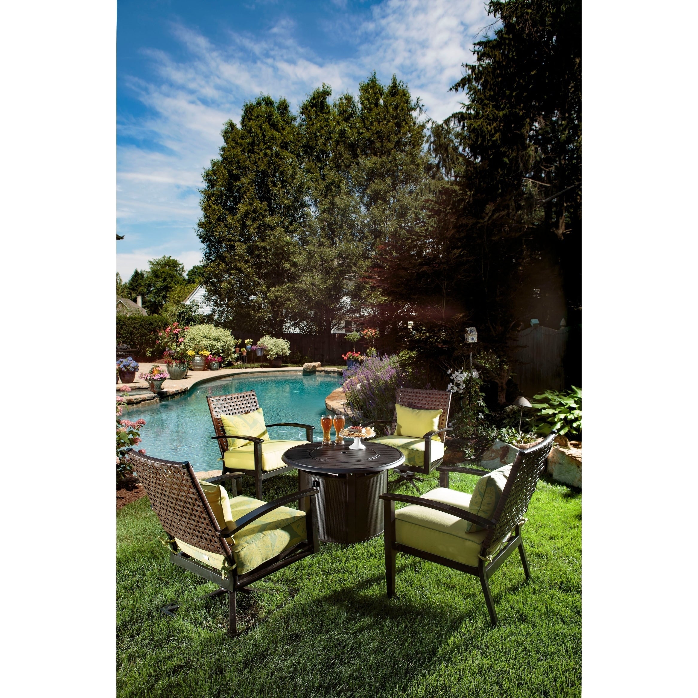 Bay Ridge 36 Round Cast Aluminum Outdoor Propane Gas Fire Pit With Firebeads