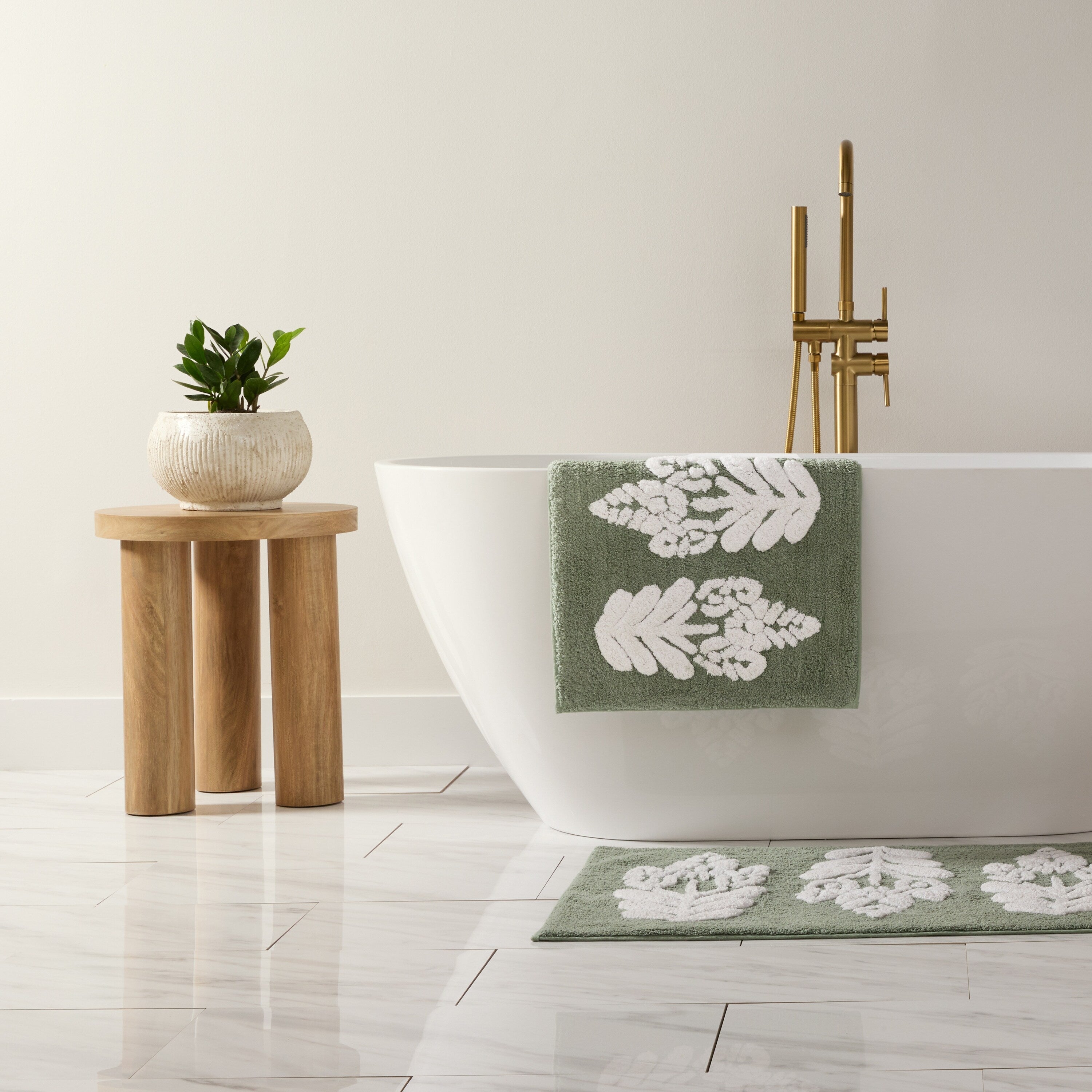 Becky Cameron 100 Cotton Floral Patterned Bath Mat