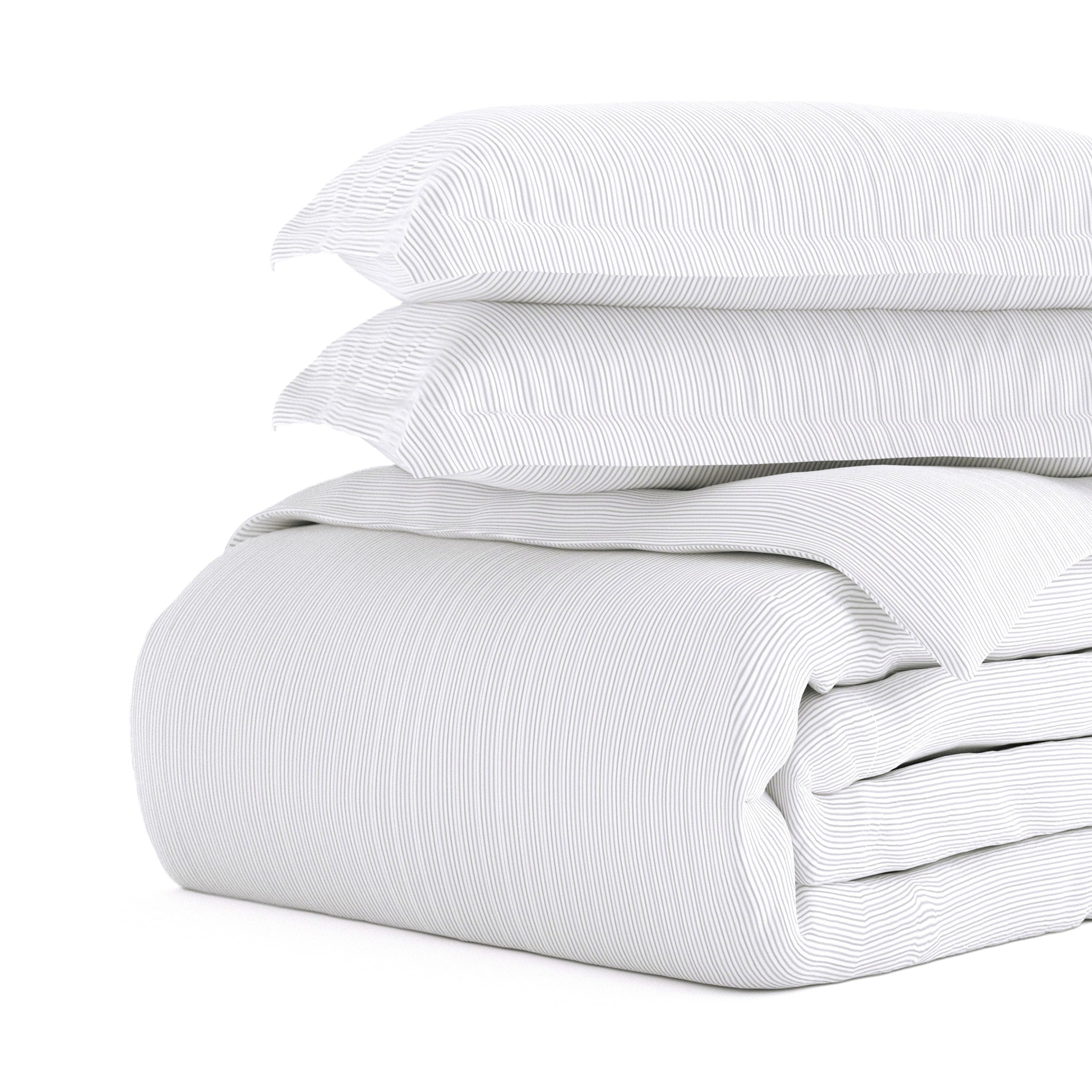 Merit Linens Premium Ultra Soft Pinstriped Pattern 3 Piece Duvet Cover Set