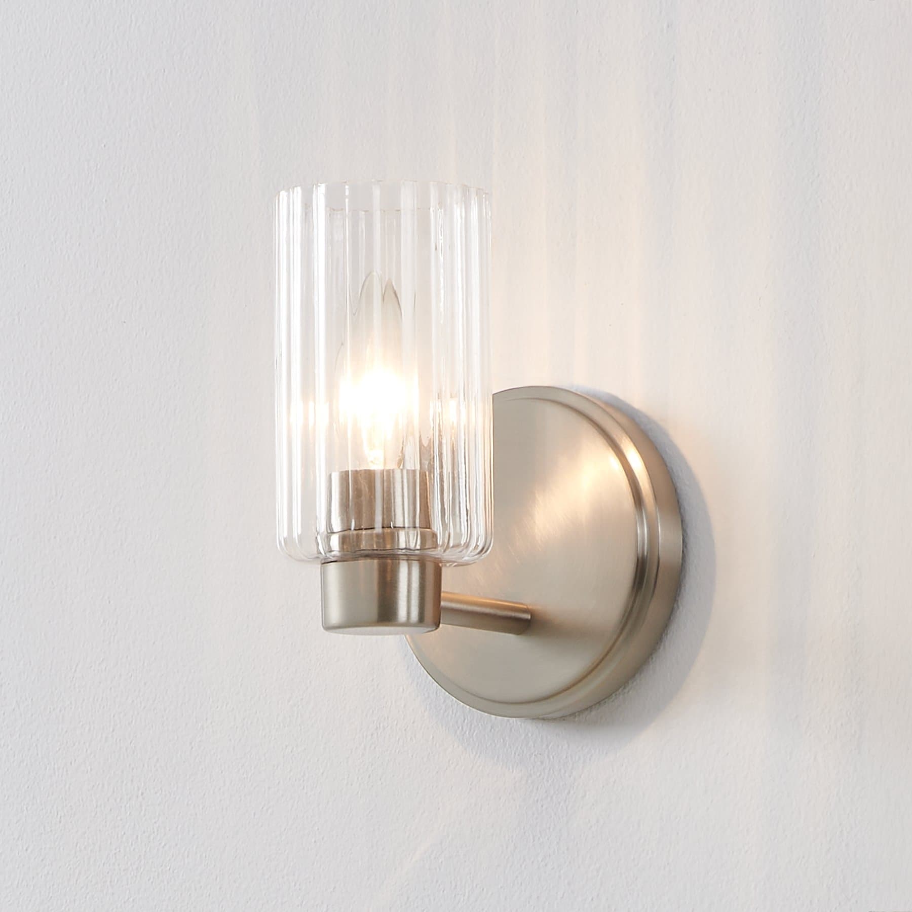 Bedminster 5 Inch 1 Light Brushed Nickel Vanity Light With Clear Ribbed Glass Shade