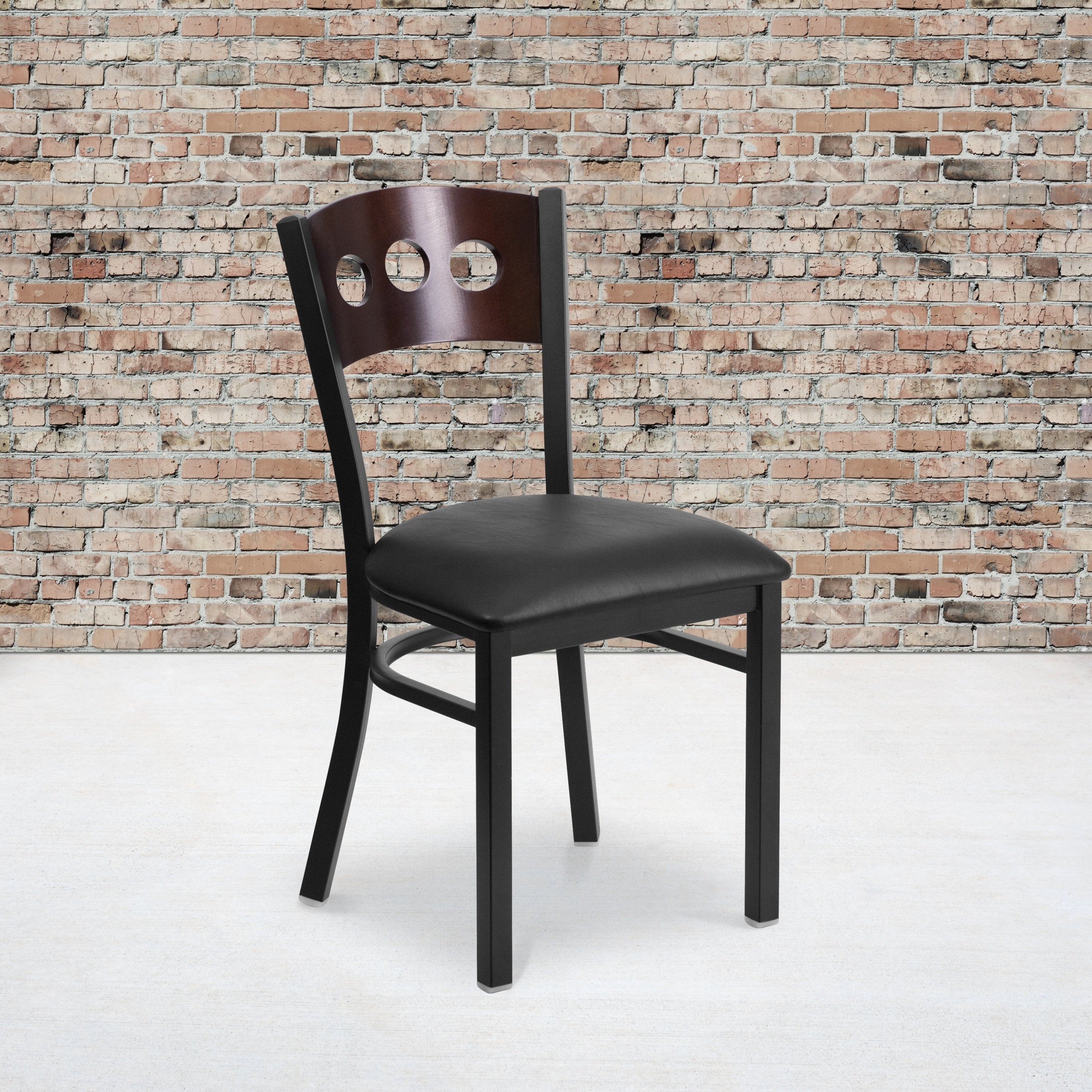 Black Decorative 3 Circle Back Metal Restaurant Chair 17 W X 21 D X 32 H