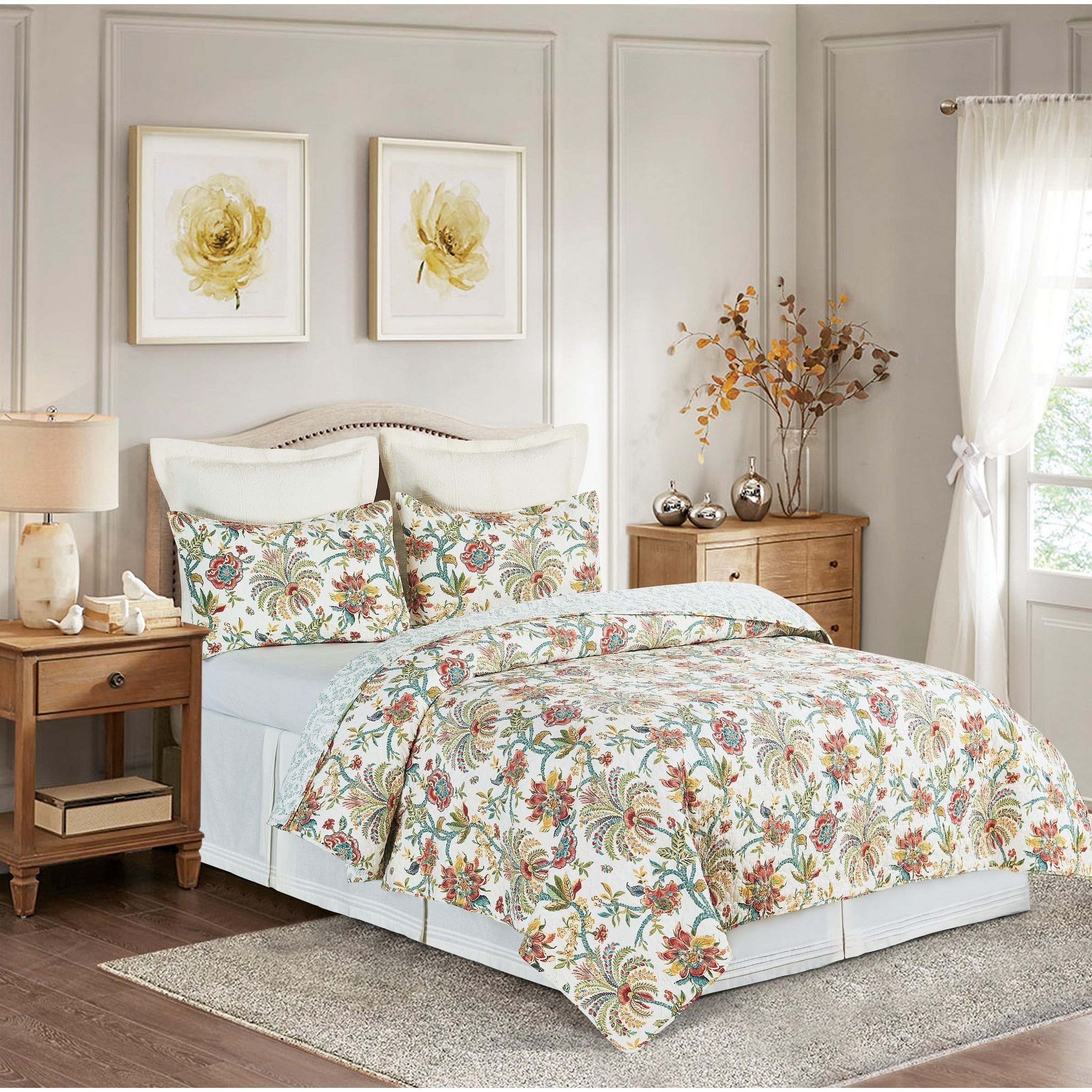 Braganza Tropical Floral Twin Quilt Set