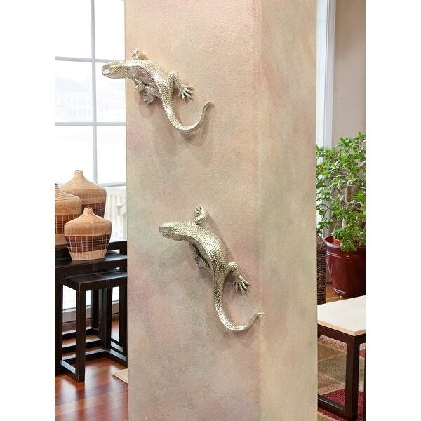 Bright Textured Nickel Lizard Figurine