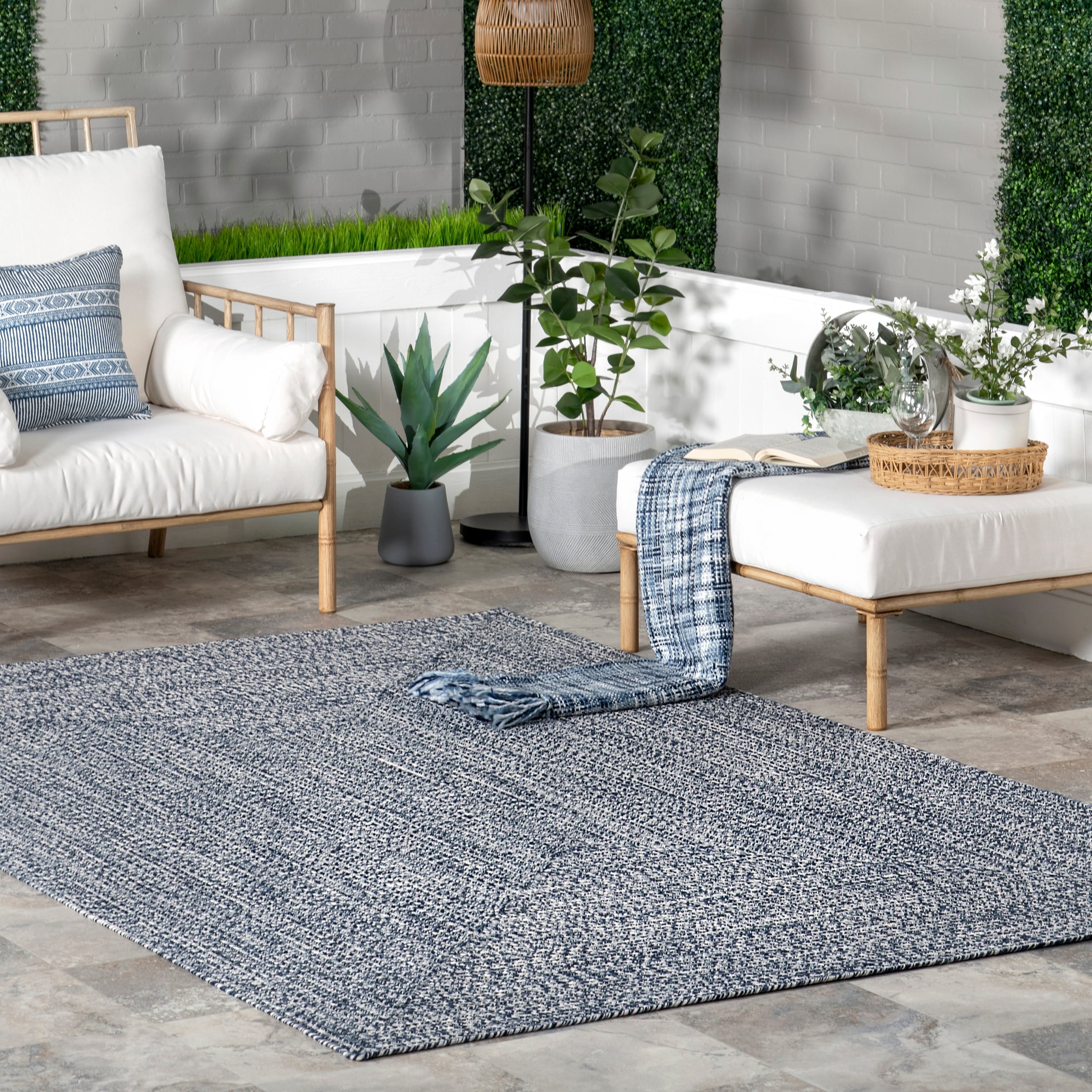 Strick Bolton Rowan Handmade Grey Braided Runner Rug 26 X 8