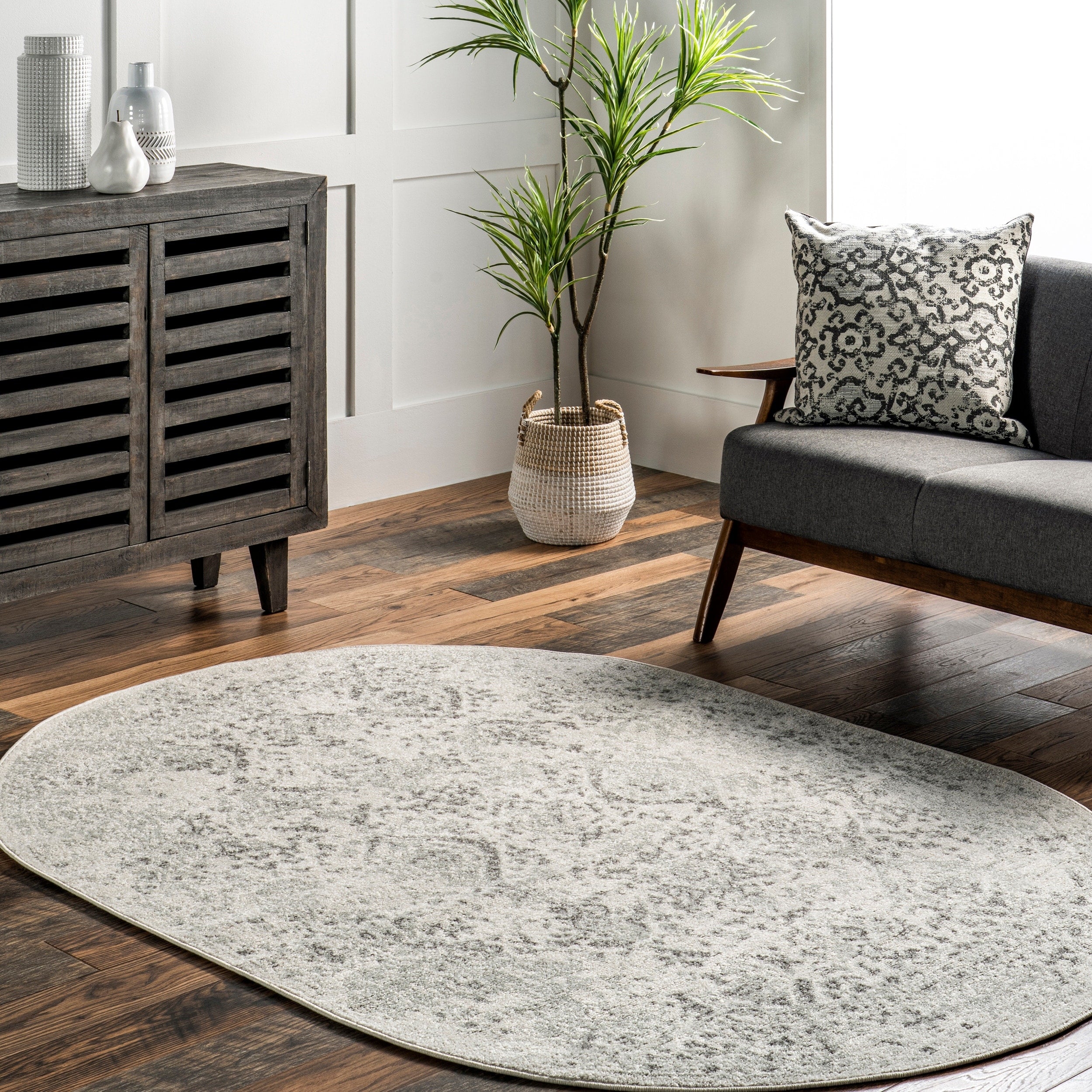 The Gray Barn Silver Everglade Vintage Floral Ornament Area Rug 10 X 14