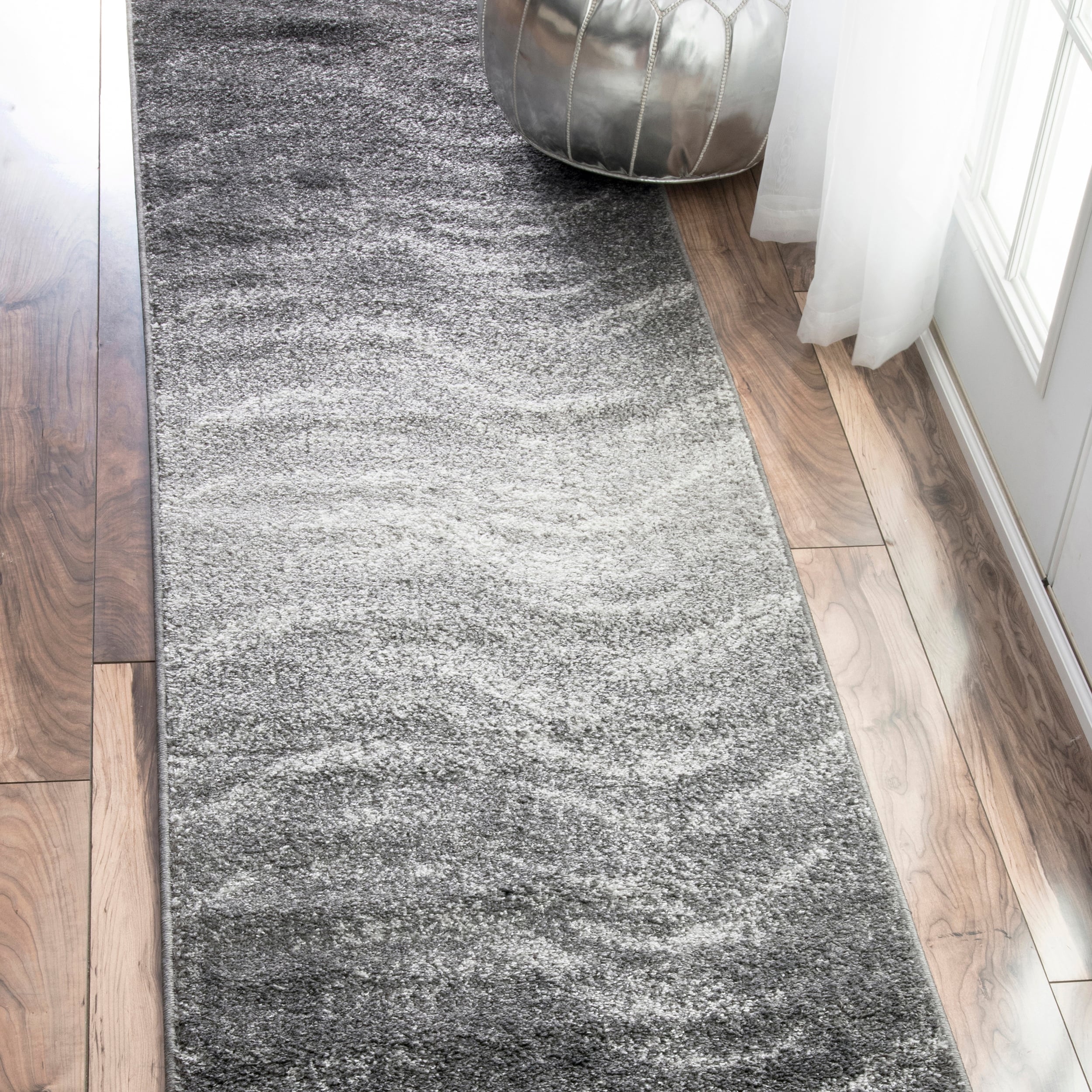 Porch Den Williamsburg Rodney Ombre Waves Grey Runner Rug 2 5 X 9 5