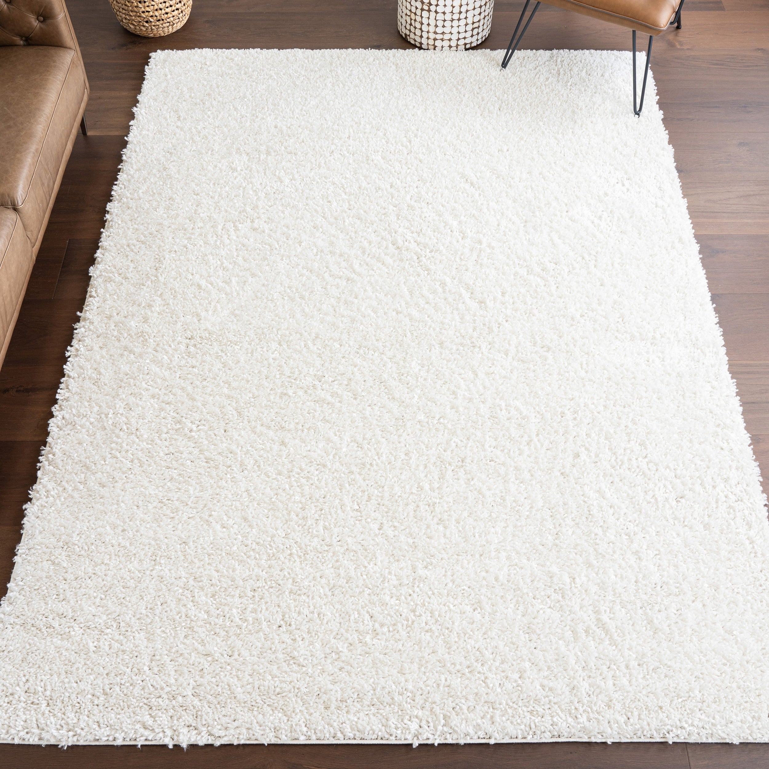 Carson Carrington Istermyrliden Solid Soft Shag Area Rug