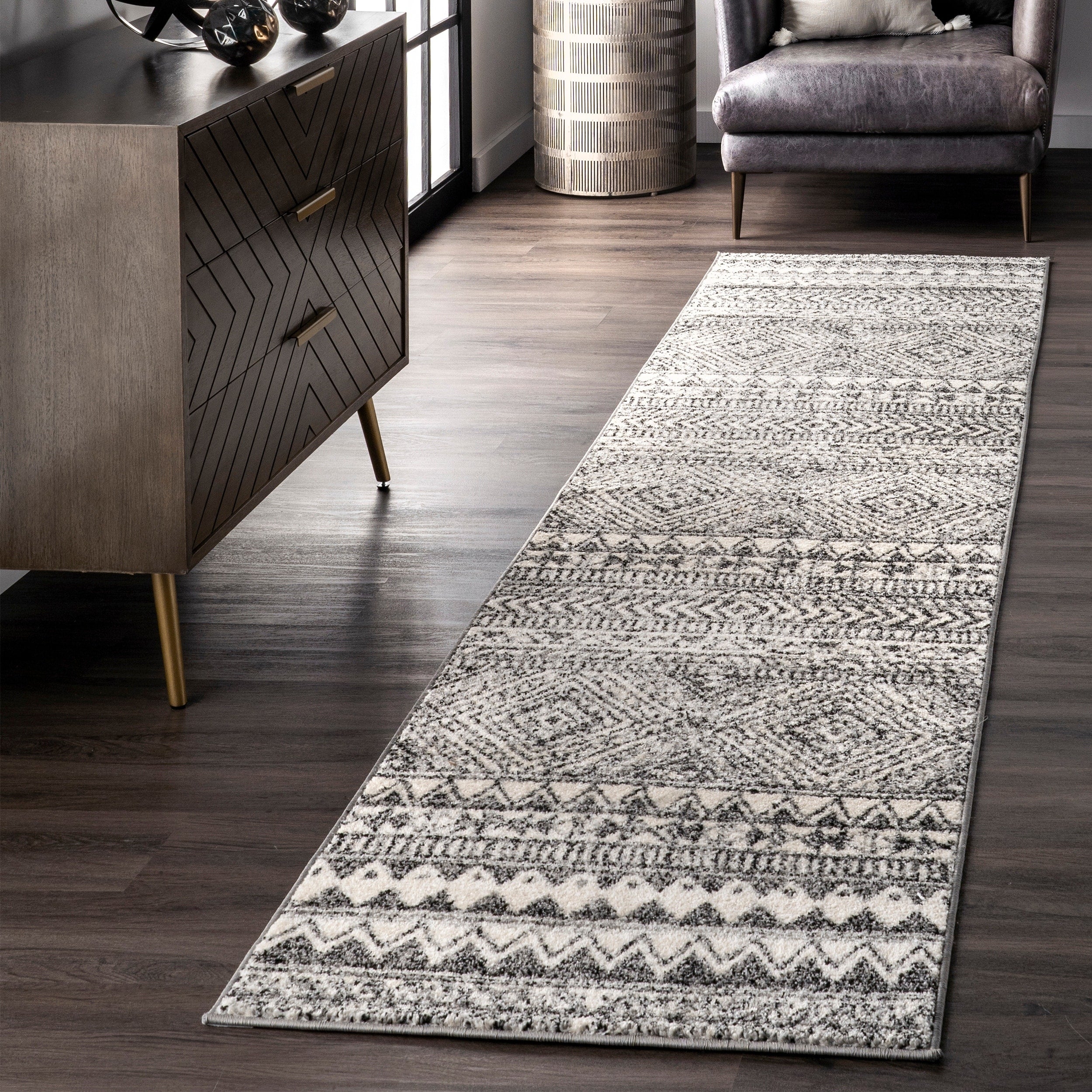 Nuloom Contemporary Bella Boho Aztec Tribal Area Rug