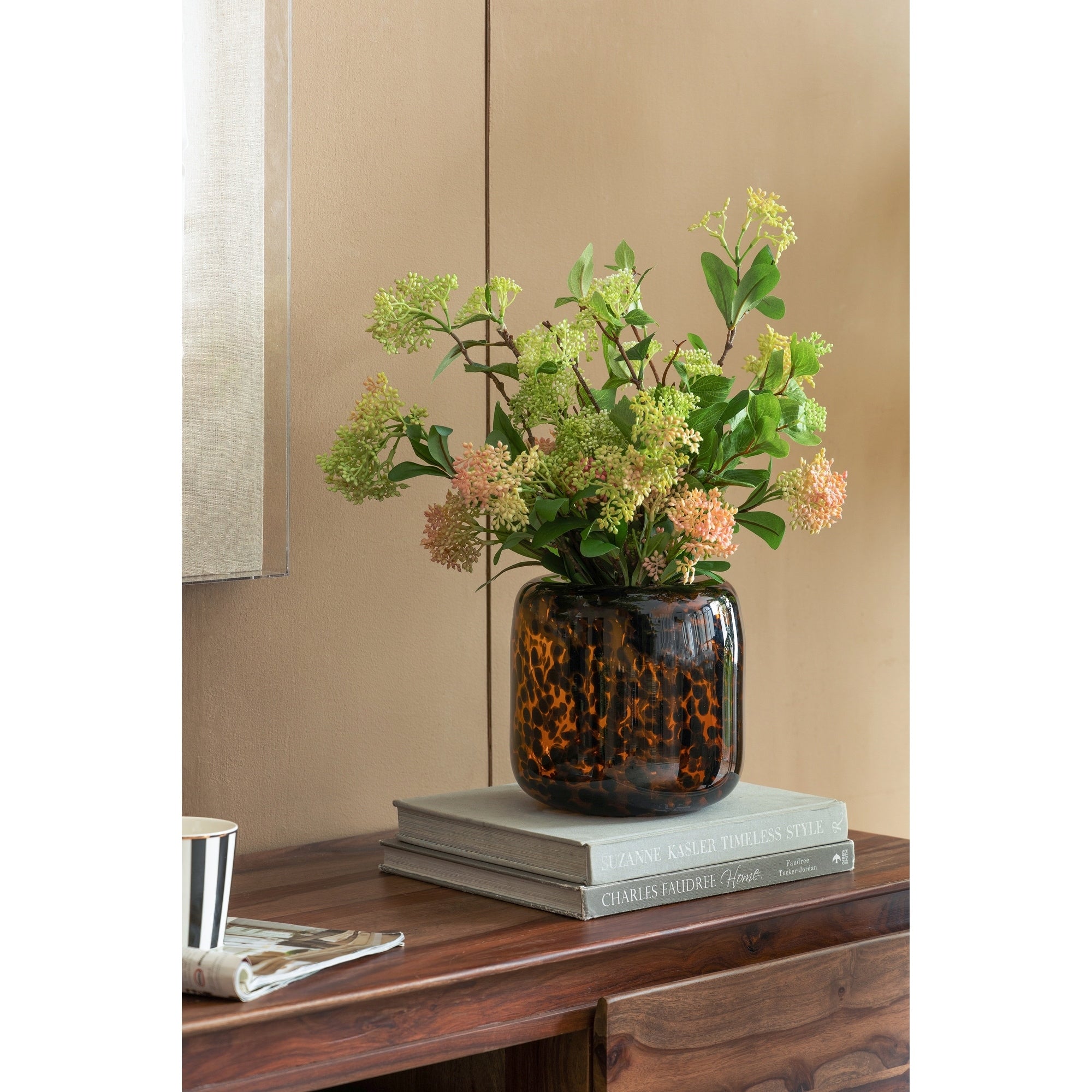 Brown And Amber Glass Vase With Cheetah Motif Short 7.9X7.9