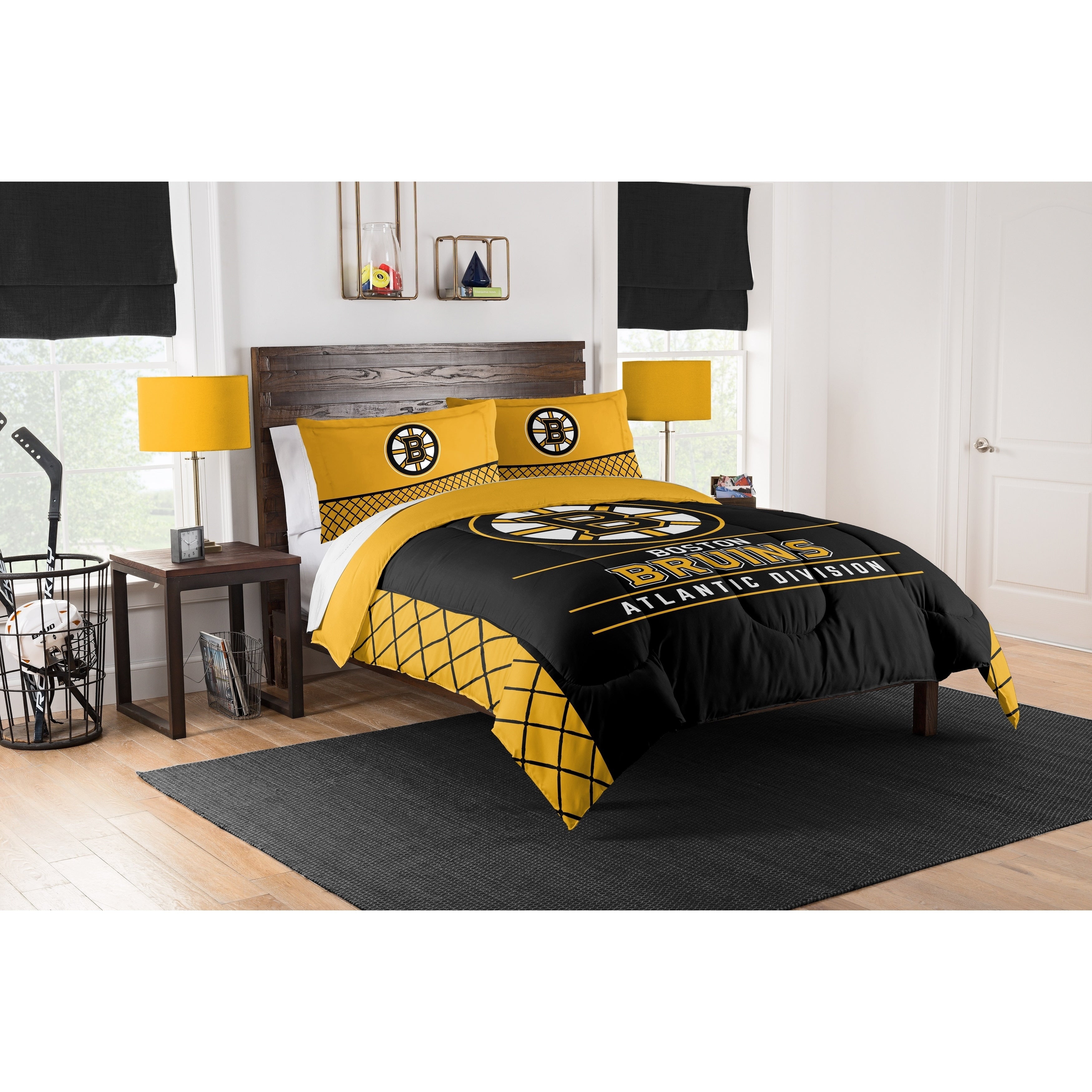 Bruins King Comforter Set