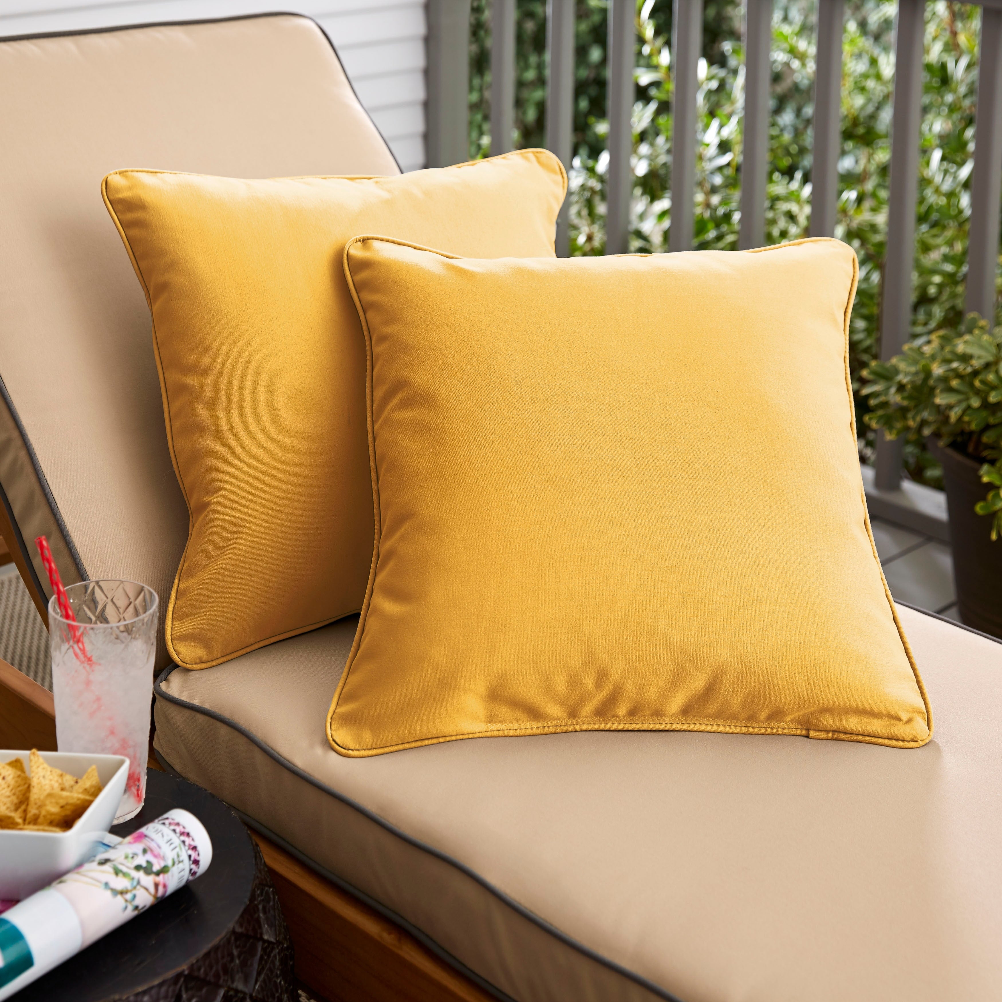 Sloane Butter Yellow 20 X 20 Inch Indoor Outdoor Corded Edge Pillow Set