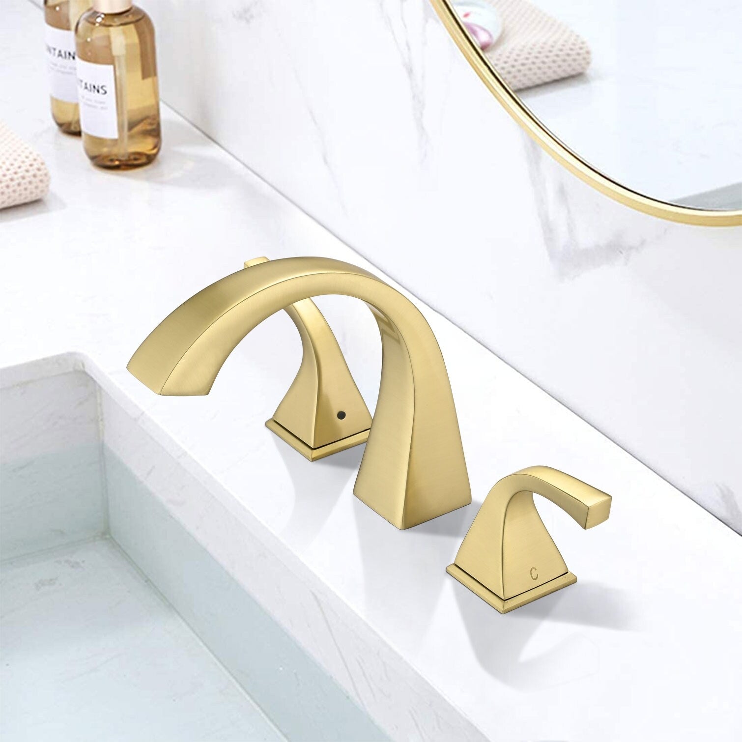 Caldridge Widespread Bathroom Faucet 3 Hole 2 Handle Bathroom Sink Faucet