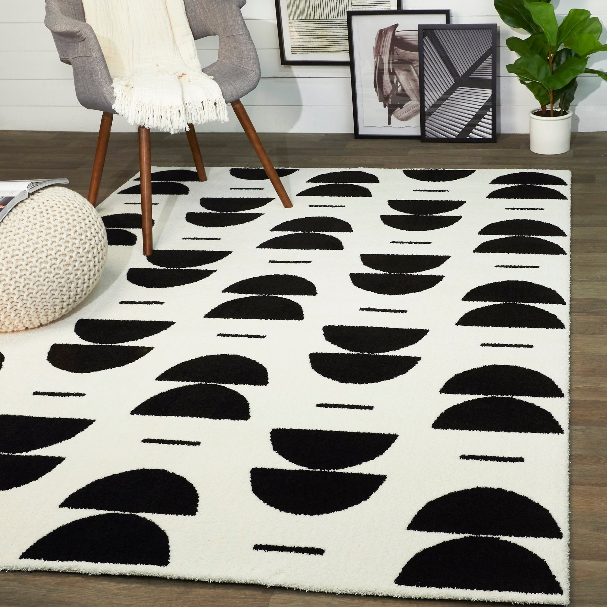 Calendario Modern Geometric Area Rug